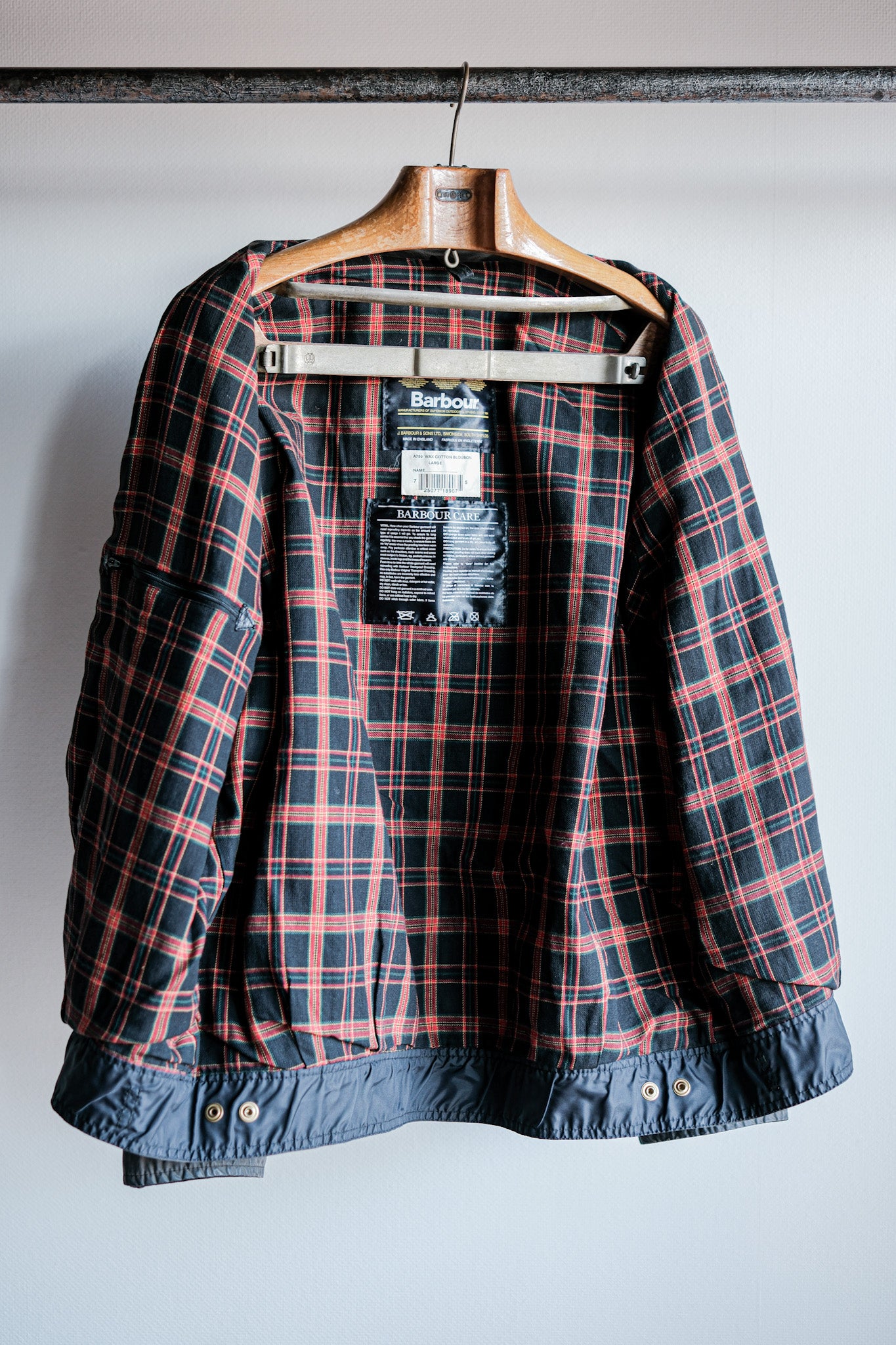 【~90's】Vintage Barbour "WAX COTTON BLOUSON" 3 Crest Size.LARGE