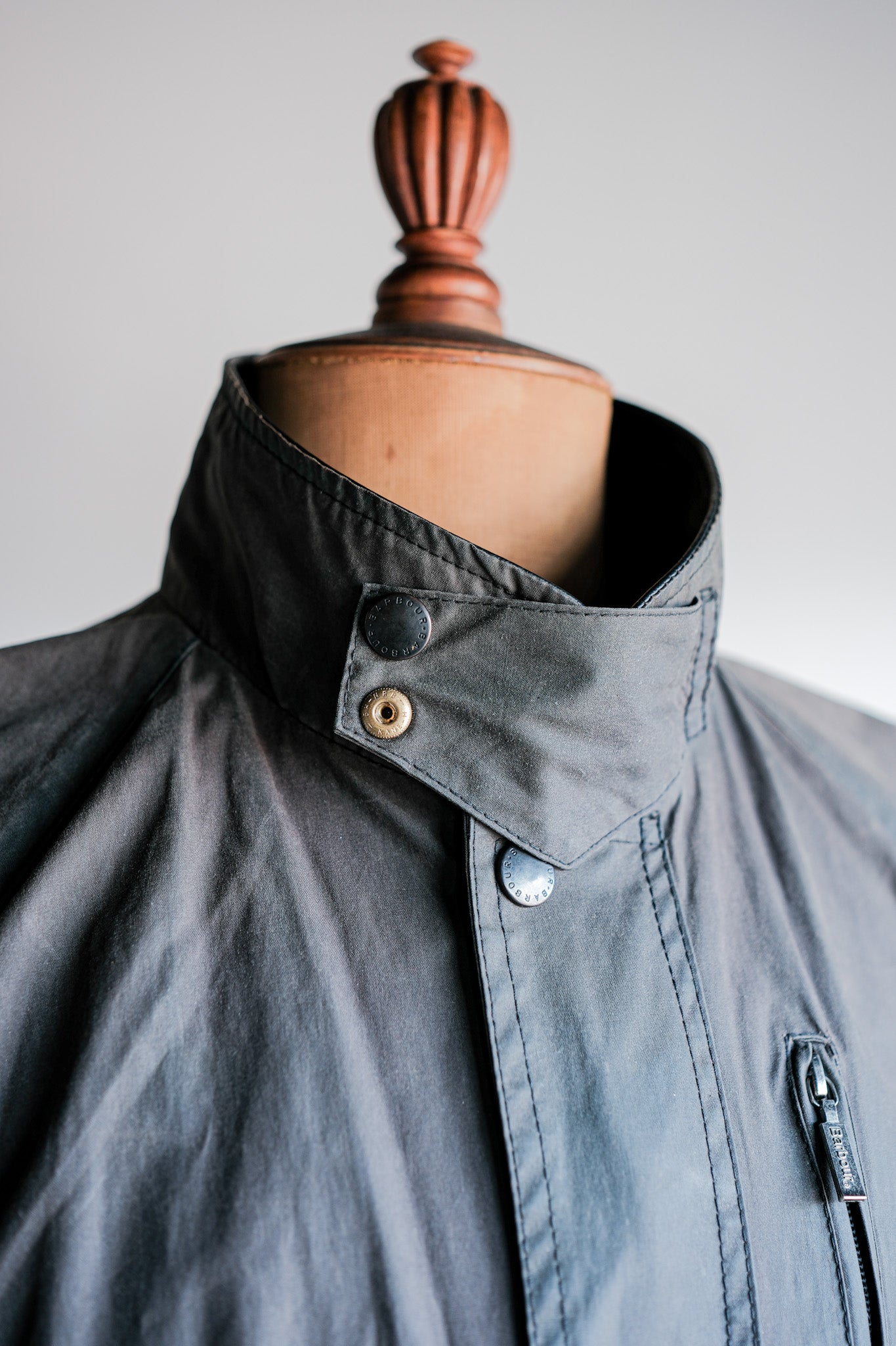 【~90's】Vintage Barbour "WAX COTTON BLOUSON" 3 Crest Size.LARGE