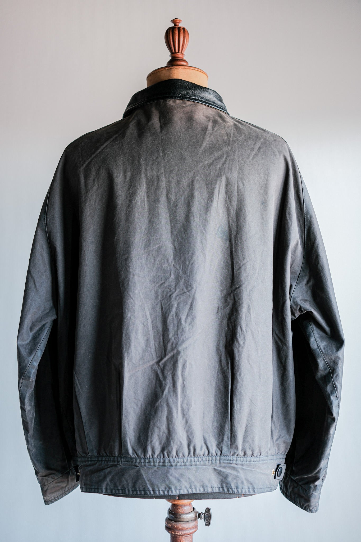 【~90's】Vintage Barbour "WAX COTTON BLOUSON" 3 Crest Size.LARGE