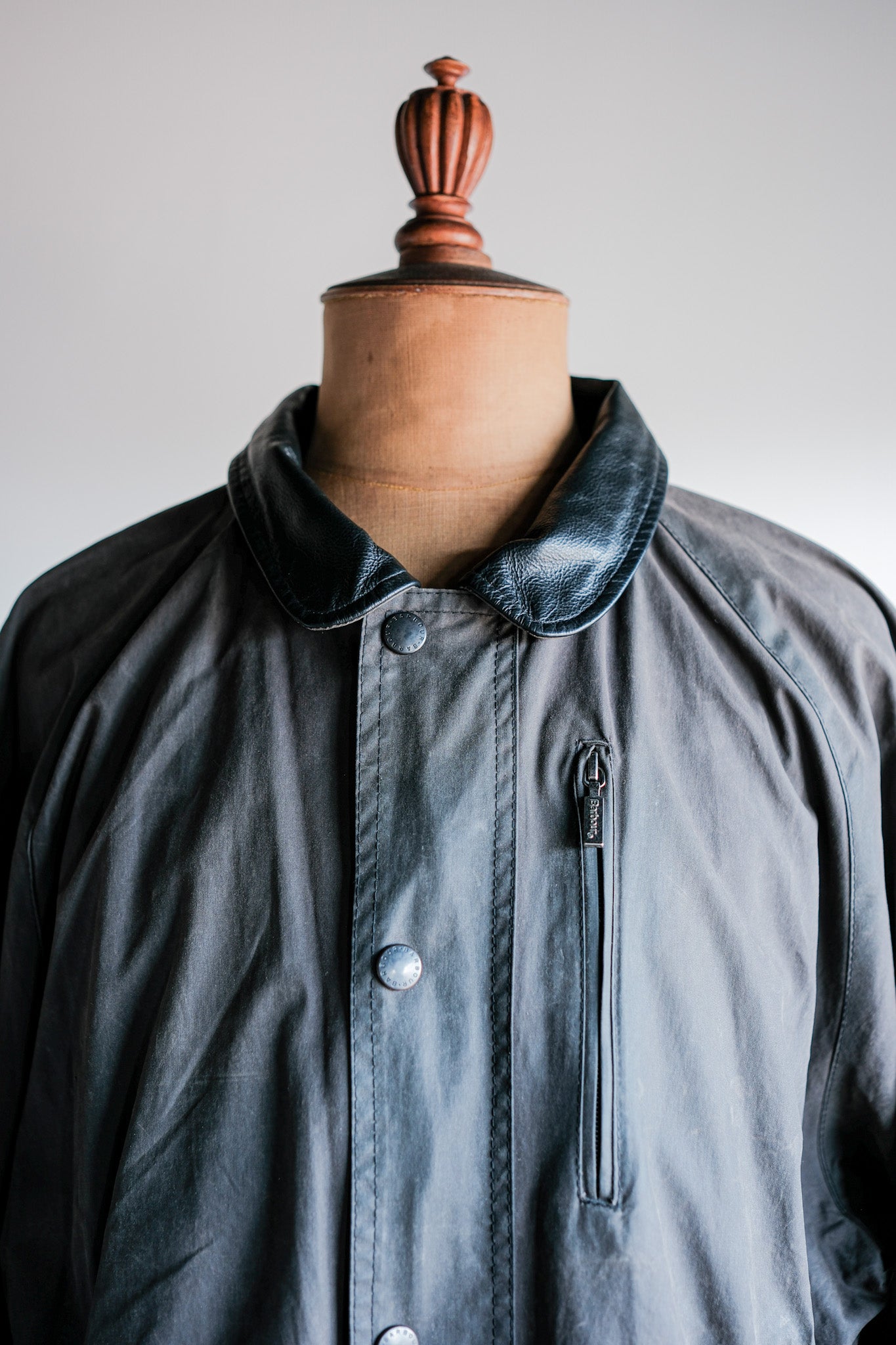 【~90's】Vintage Barbour "WAX COTTON BLOUSON" 3 Crest Size.LARGE