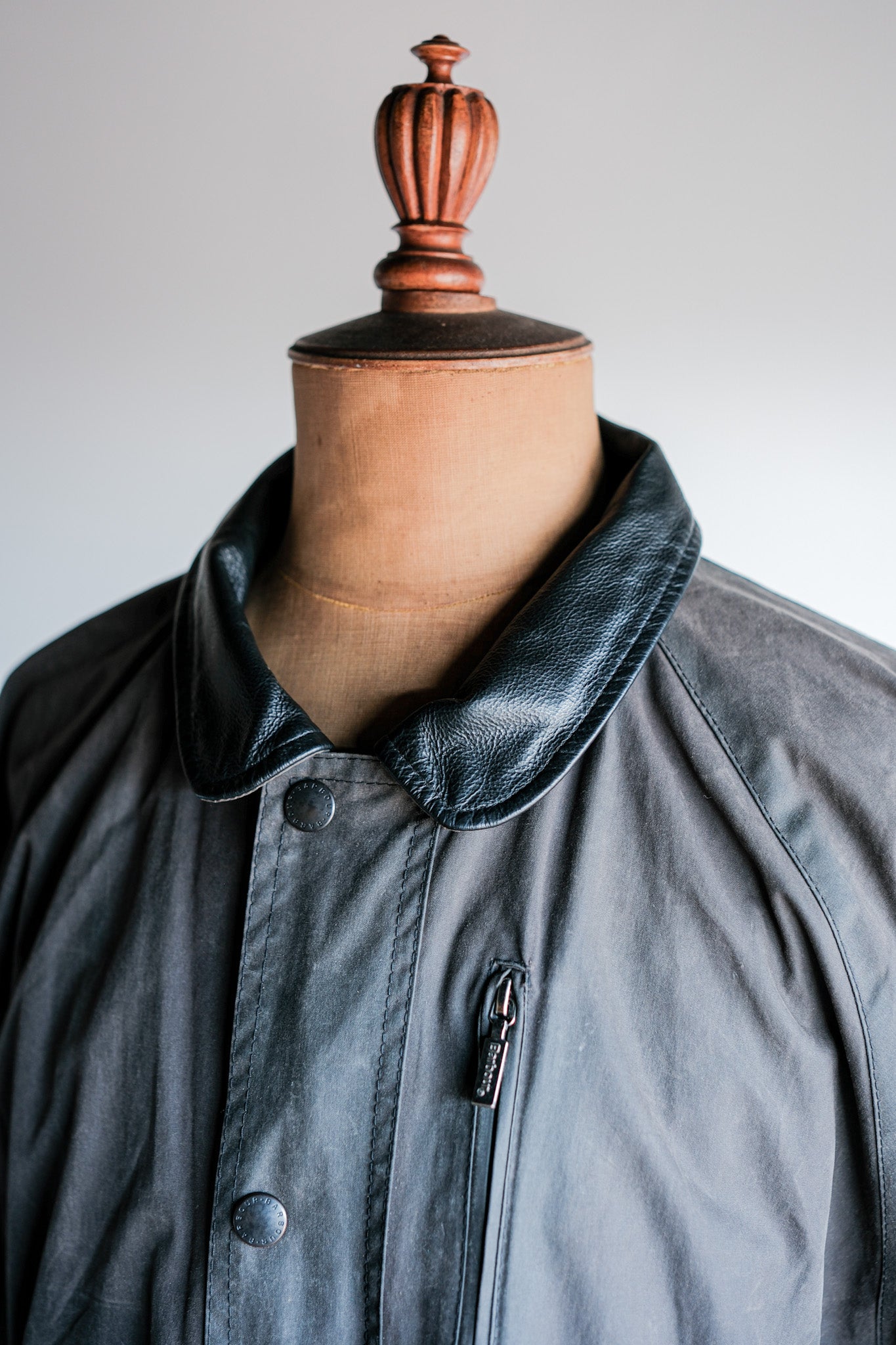 【~90's】Vintage Barbour "WAX COTTON BLOUSON" 3 Crest Size.LARGE
