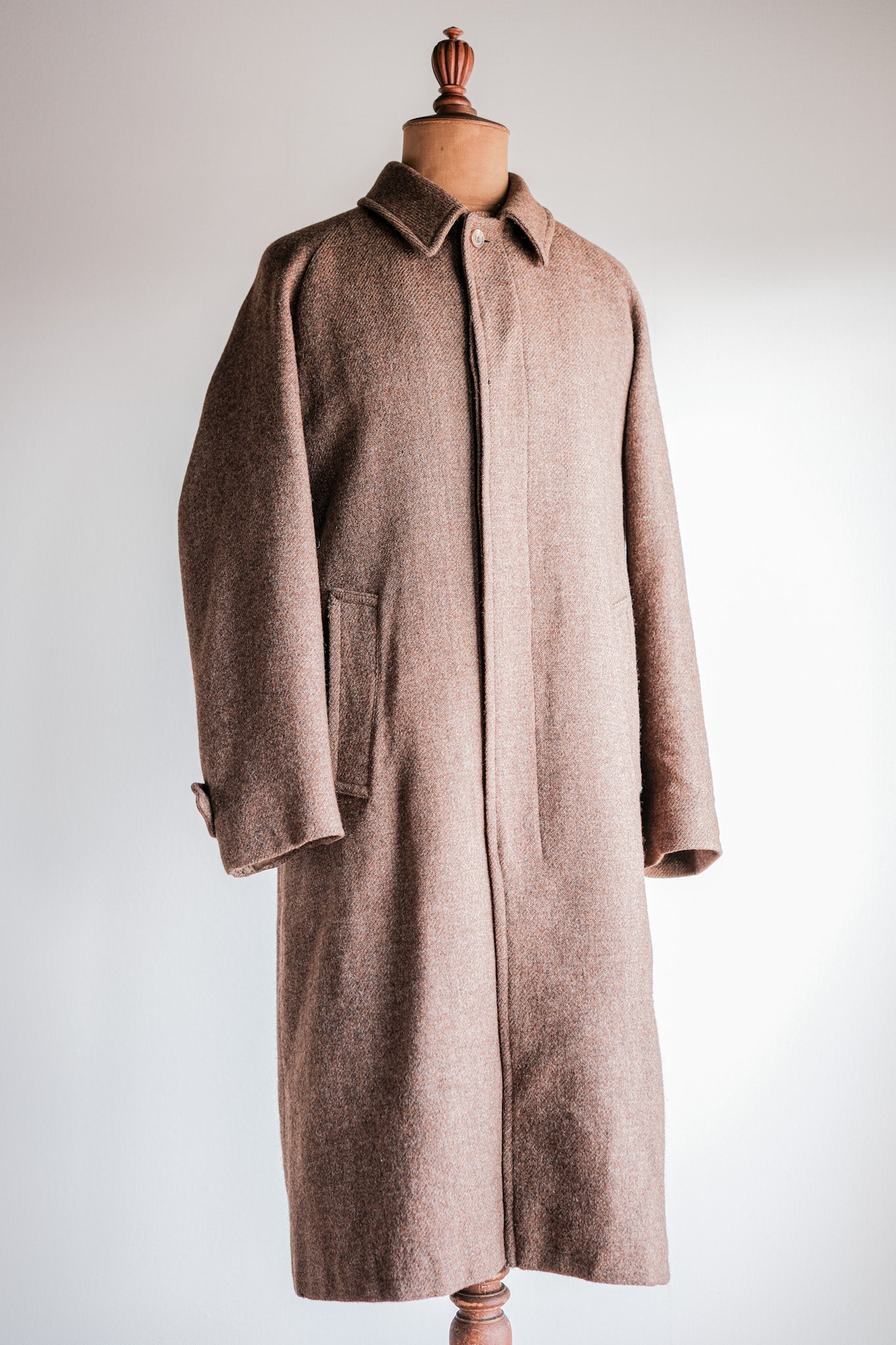 【~90's】OLD ENGLAND PARIS Single Raglan Wool Balmacaan Coat