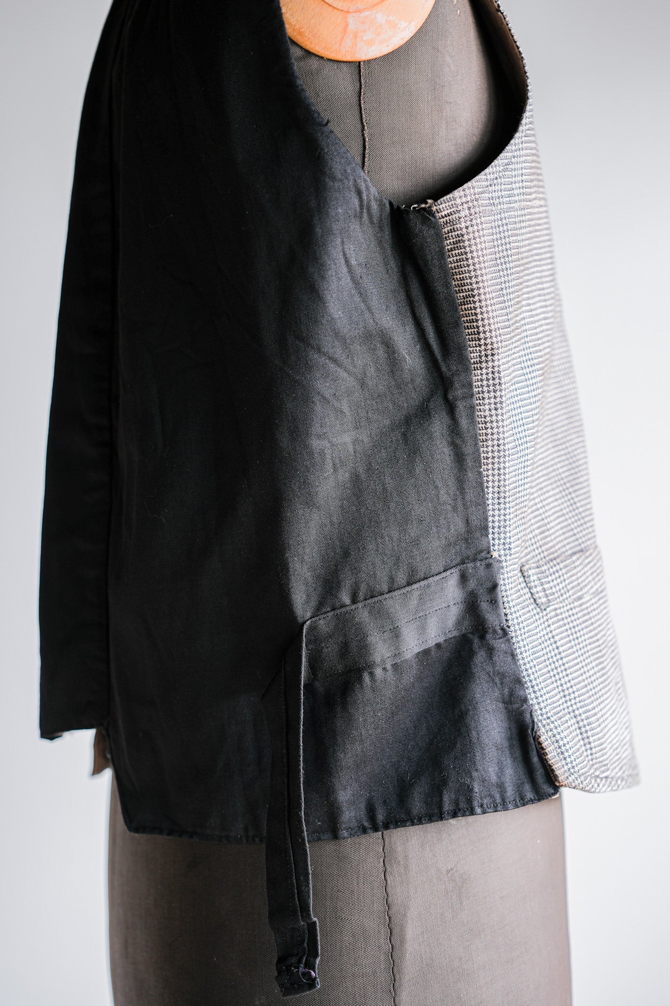 【~30's】French Vintage Houndstooth Cotton Work Gilet "Unusual Fabric"