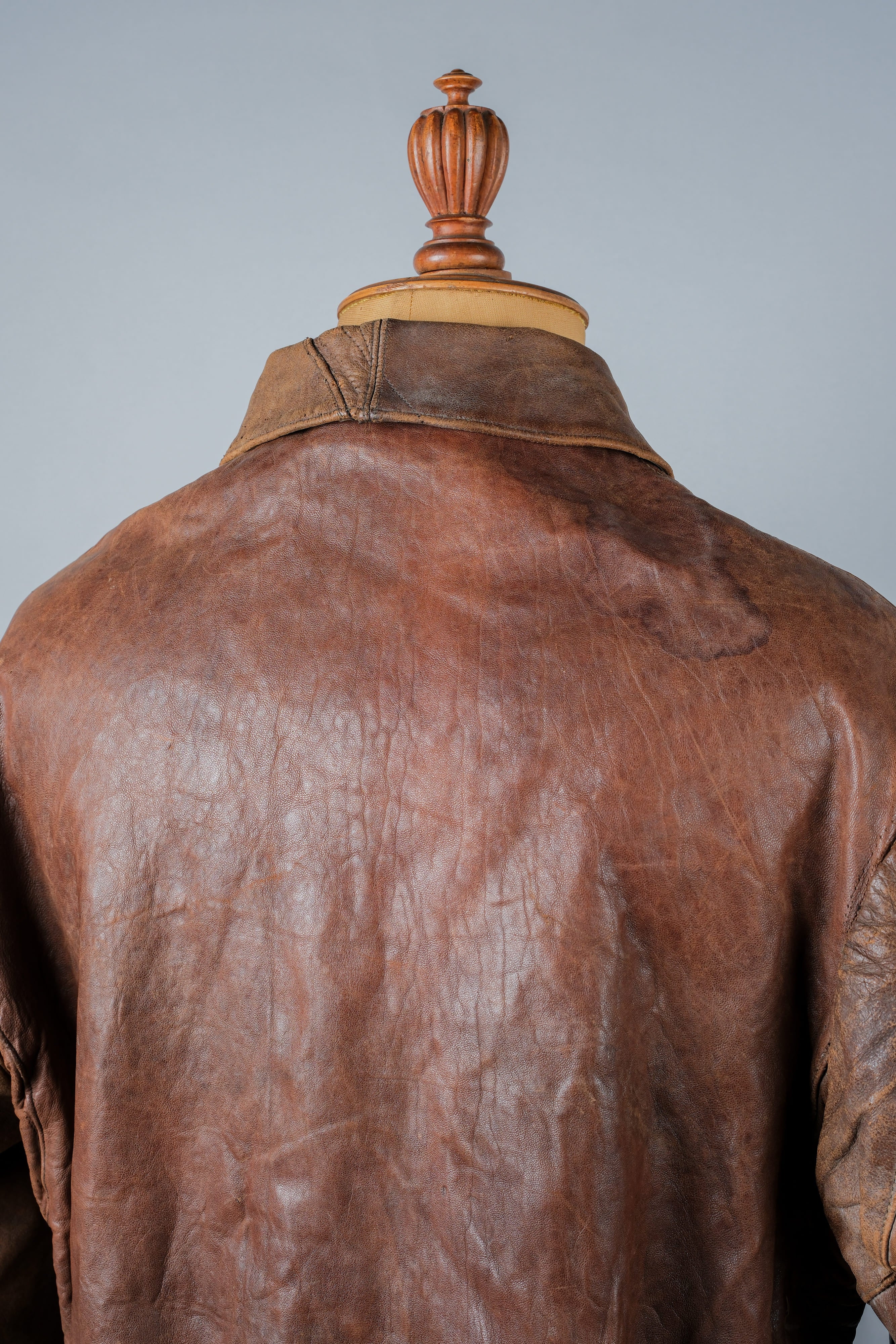 【~40's】British Army Jerkin Leather Jacket "Modified"