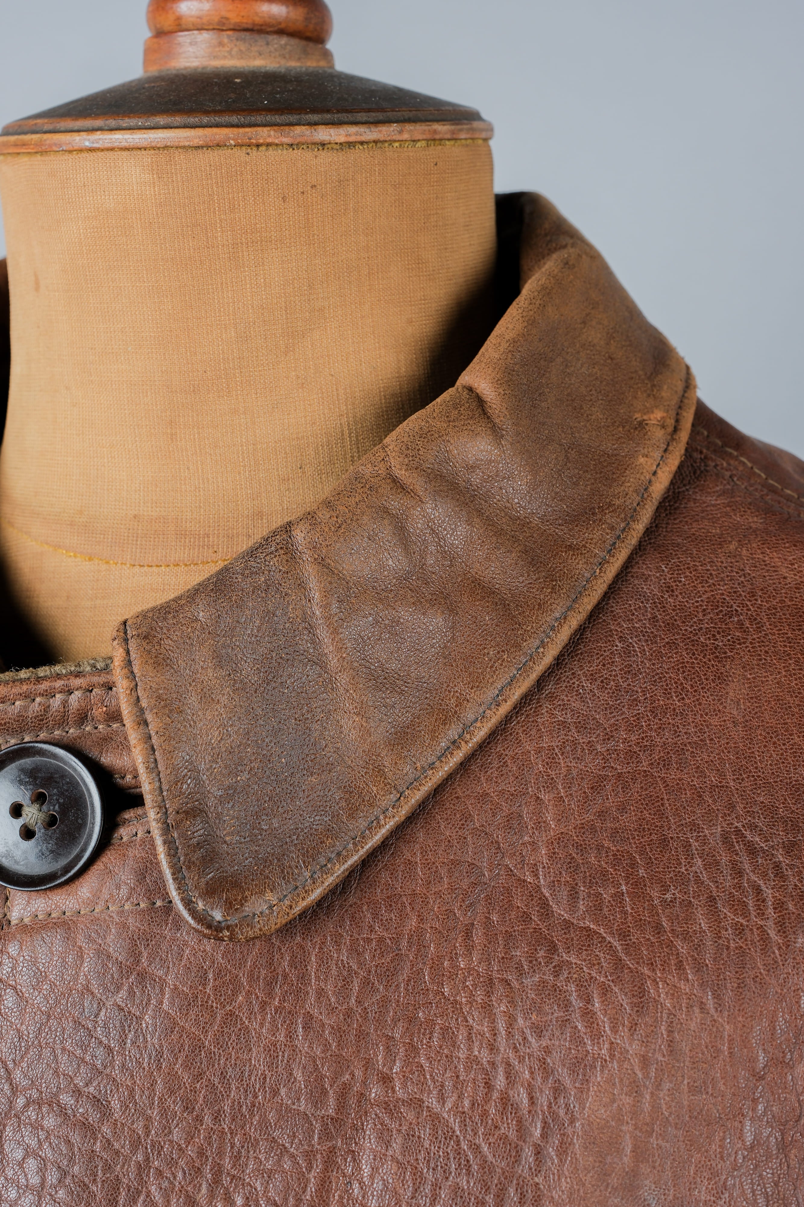 【~40's】British Army Jerkin Leather Jacket "Modified"