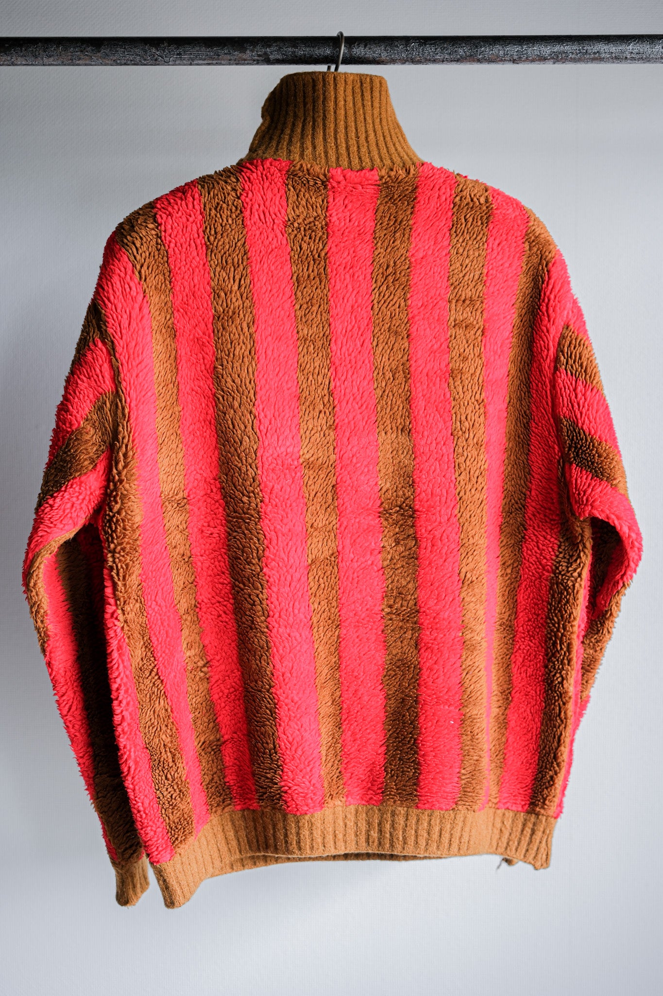【~60's】British Vintage 2 Tone Striped High Necked Sweater