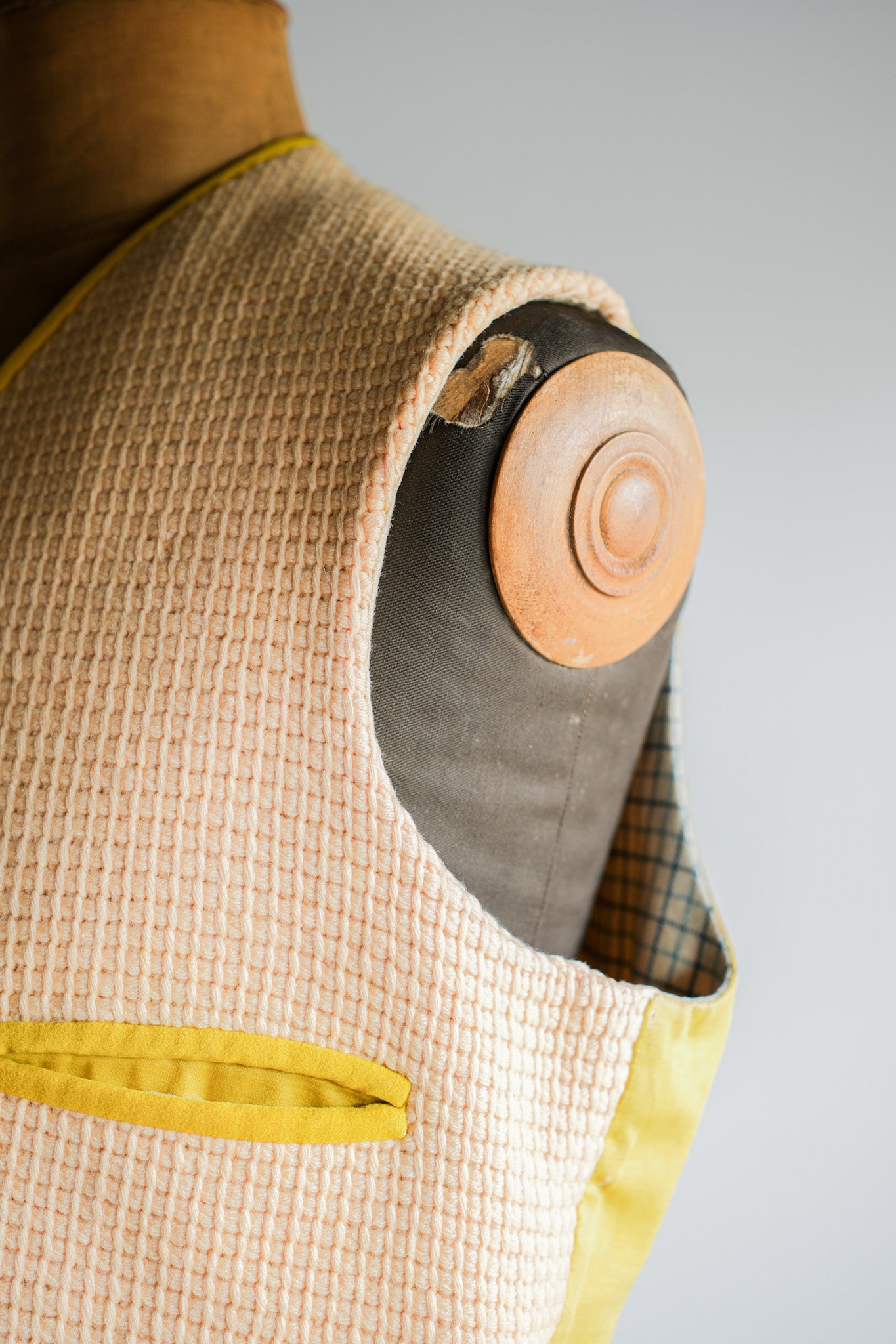 【~40's】British Vintage Yellow Wool Waistcoat "Handmade"