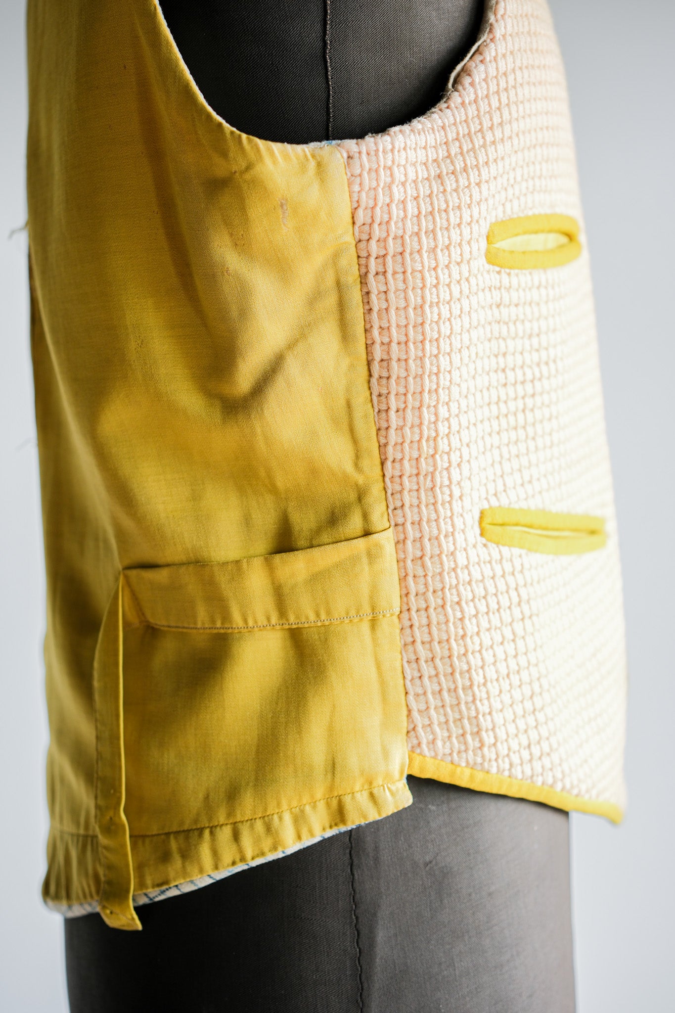 【~40's】British Vintage Yellow Wool Waistcoat "Handmade"