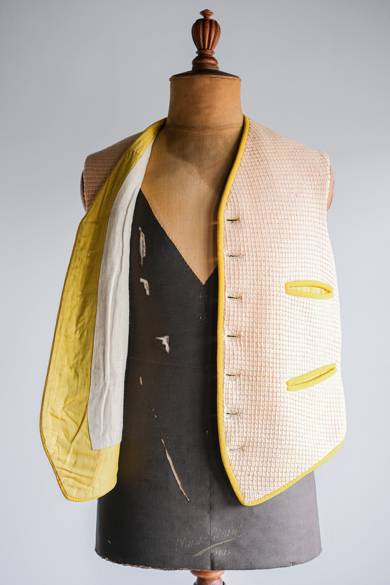 【~40's】British Vintage Yellow Wool Waistcoat "Handmade"