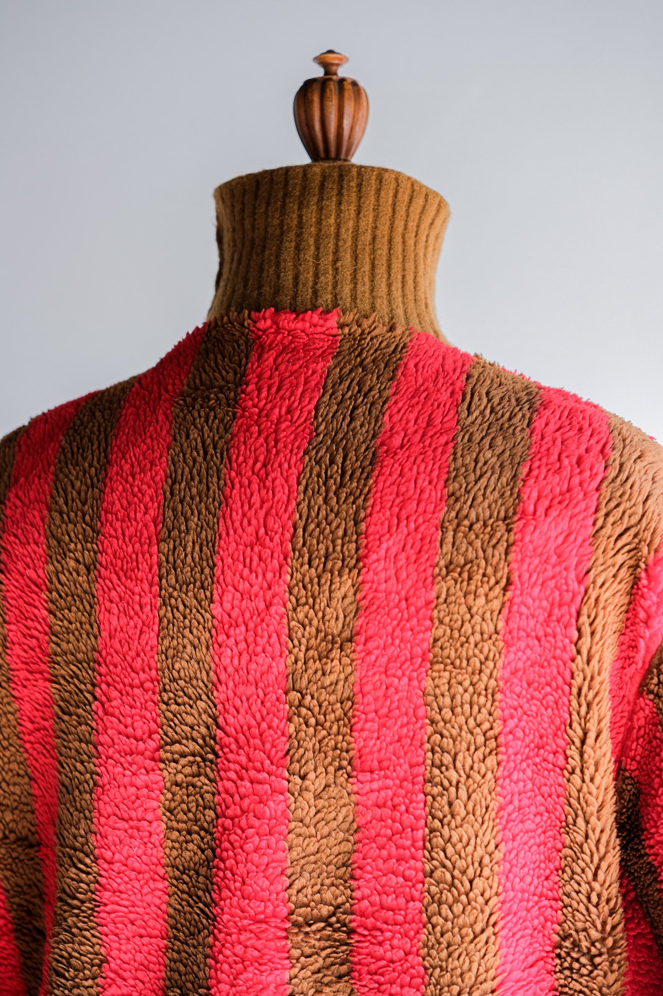 【~60's】British Vintage 2 Tone Striped High Necked Sweater