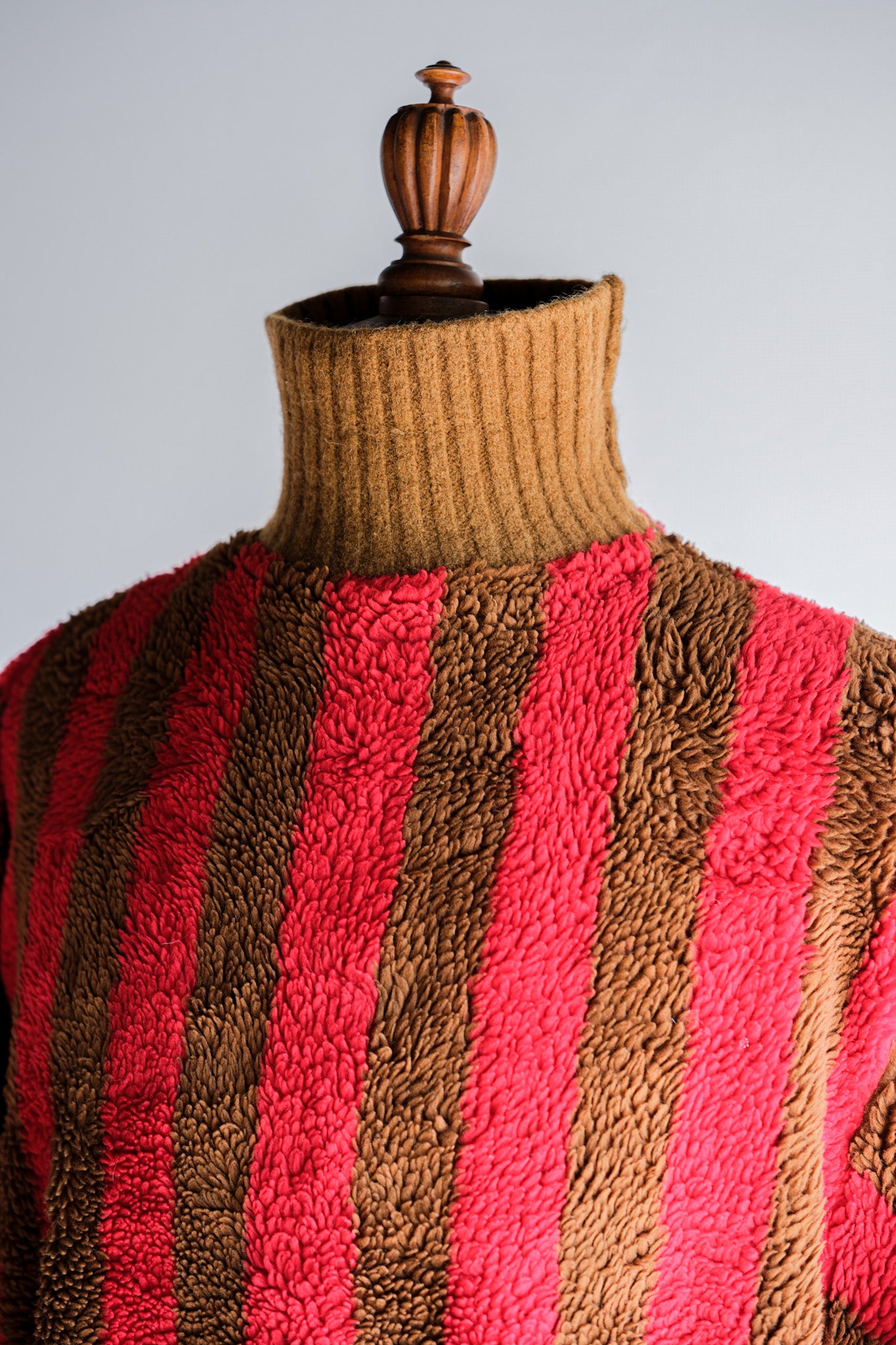 【~60's】British Vintage 2 Tone Striped High Necked Sweater