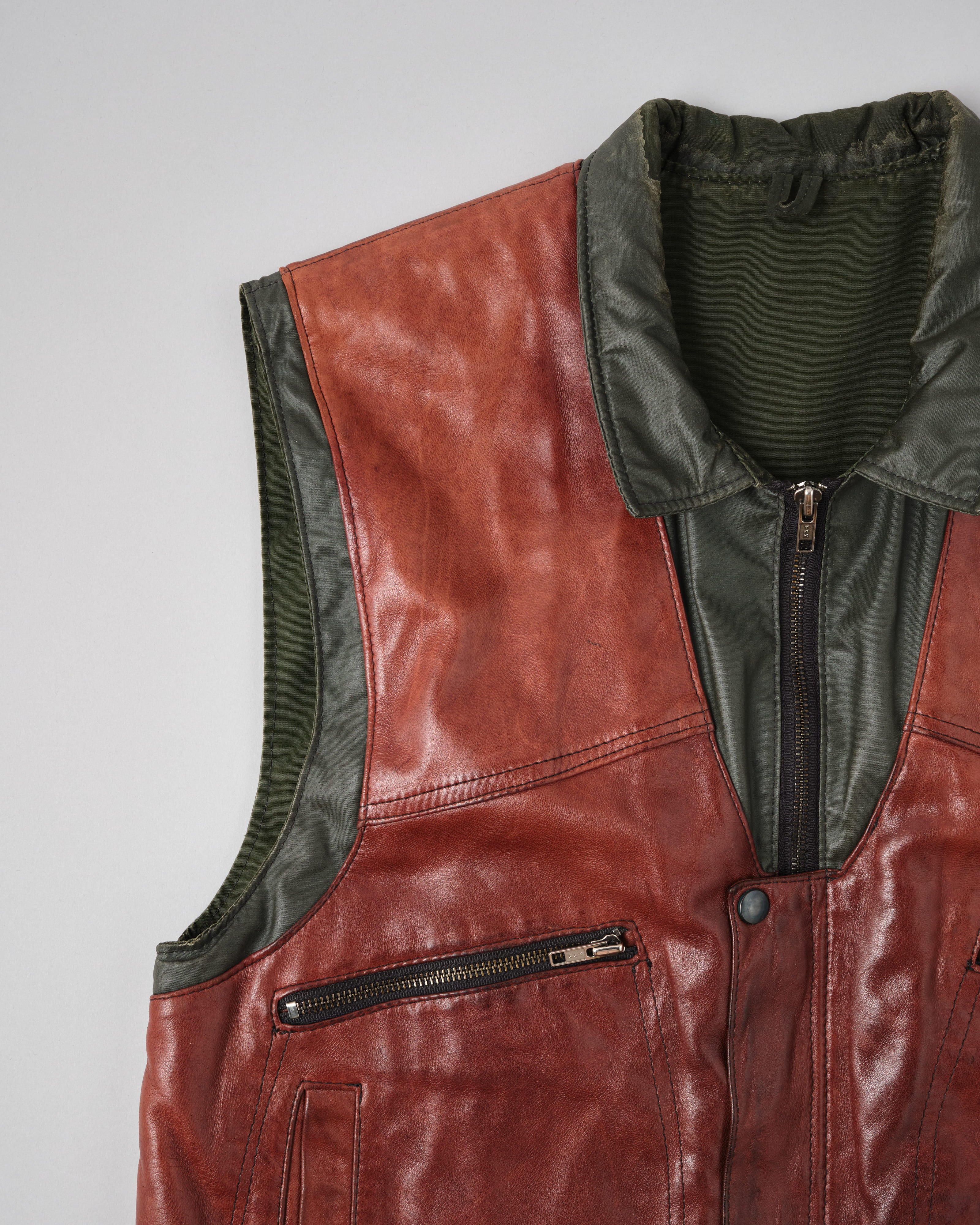 【~70's】British Vintage Switching Leather Nylon Zip Up Vest Size.40