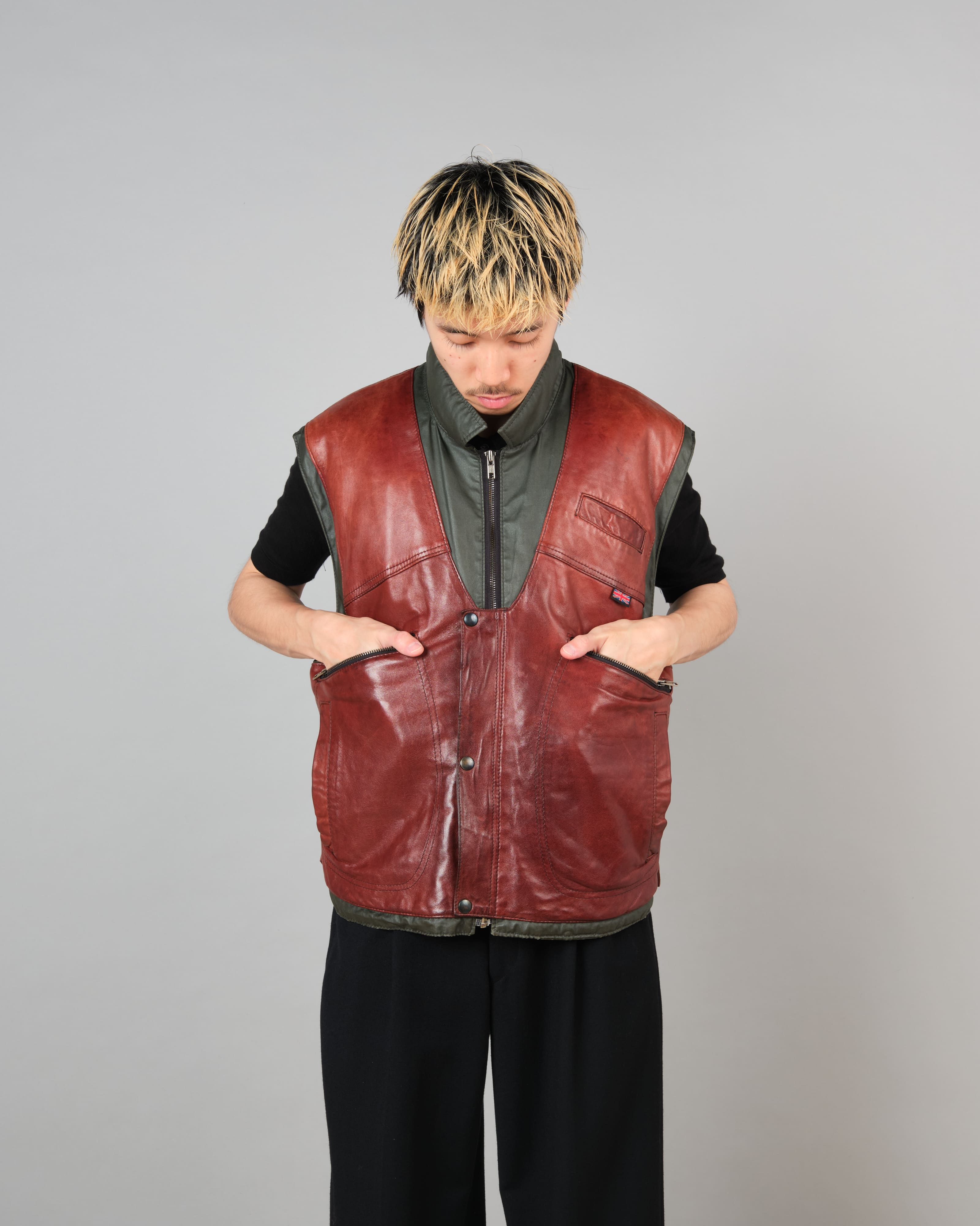 【~70's】British Vintage Switching Leather Nylon Zip Up Vest Size.40