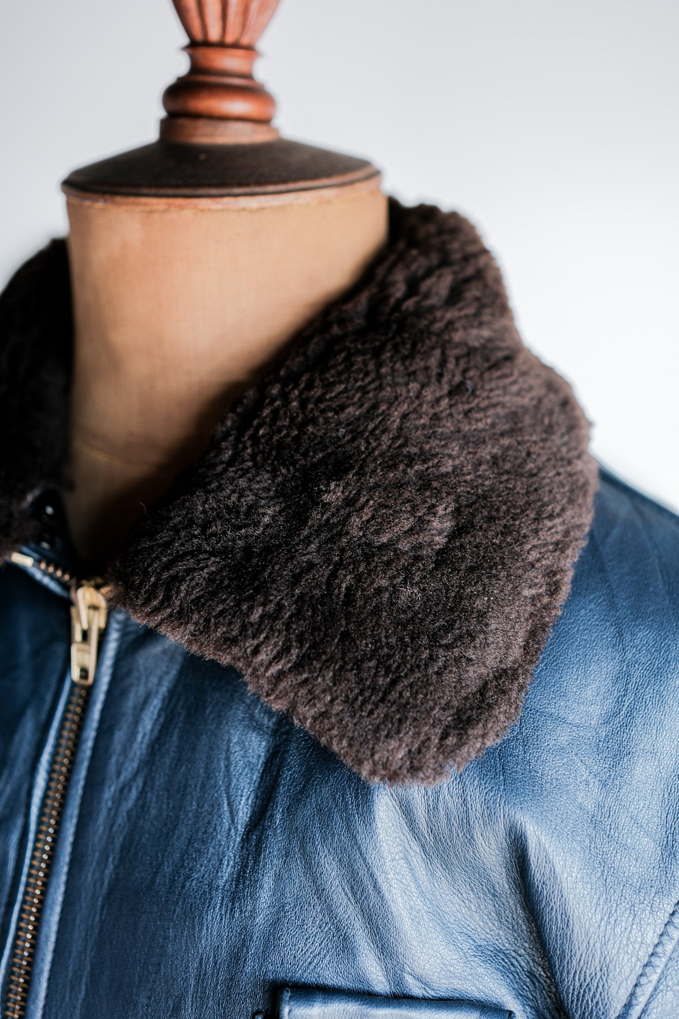 【~70's】French Air Force Pilot Leather Jacket With Chin Strap Size.96L "Full Set"