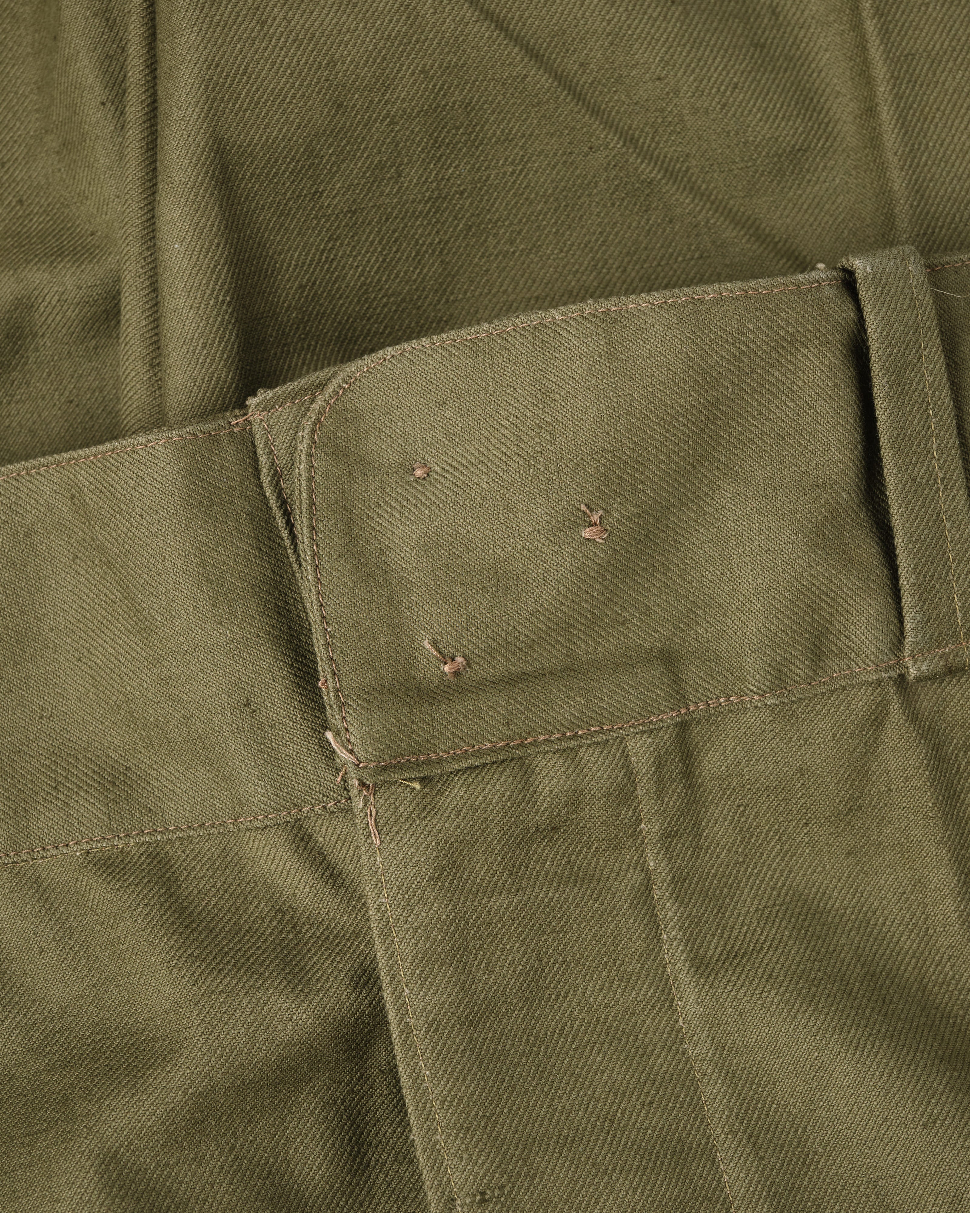 【~40's】French Army M47 Field Trousers With 3 Top Buttons Size.100XC "1st Type" "Dead Stock"