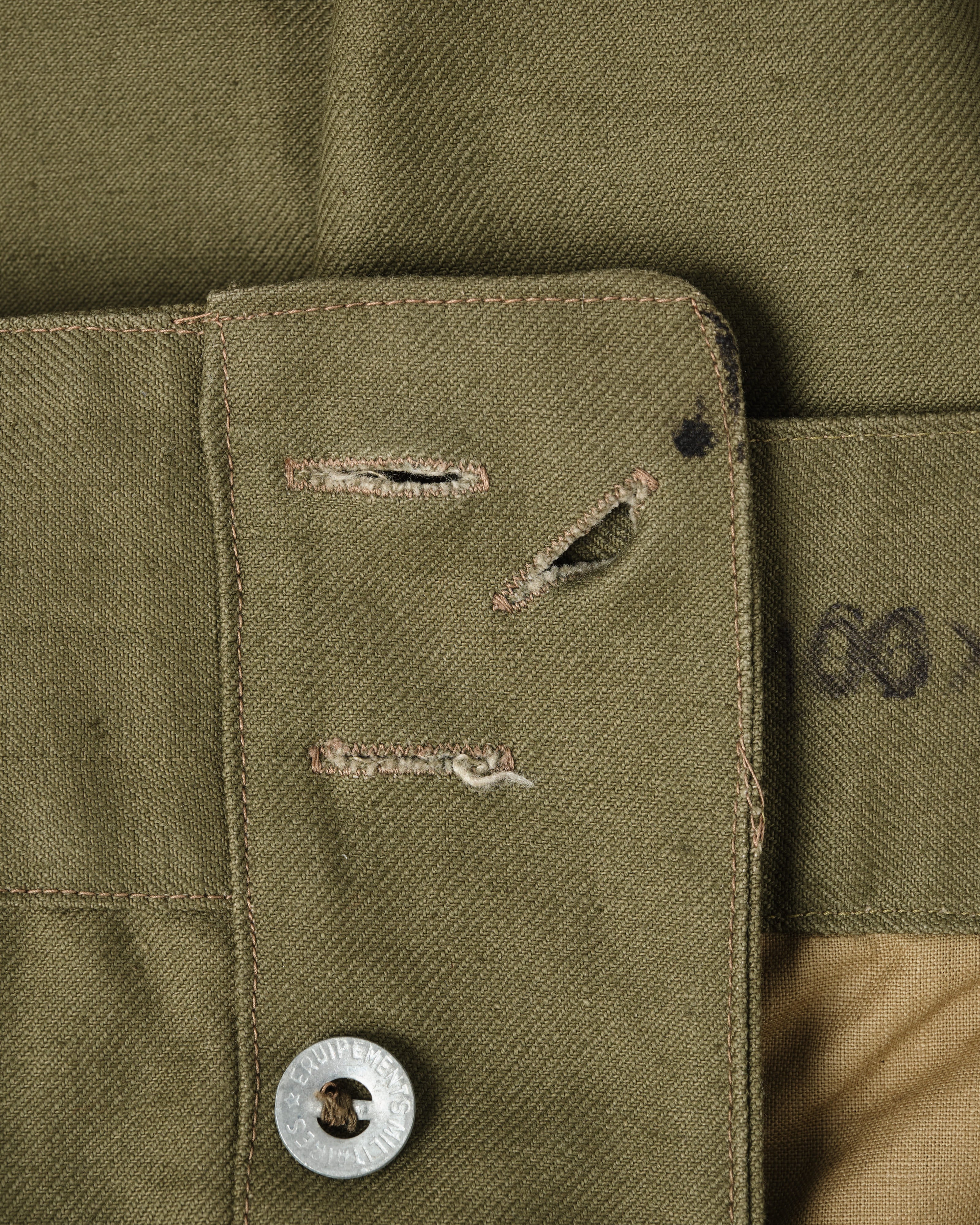 【~40's】French Army M47 Field Trousers With 3 Top Buttons Size.100XC "1st Type" "Dead Stock"
