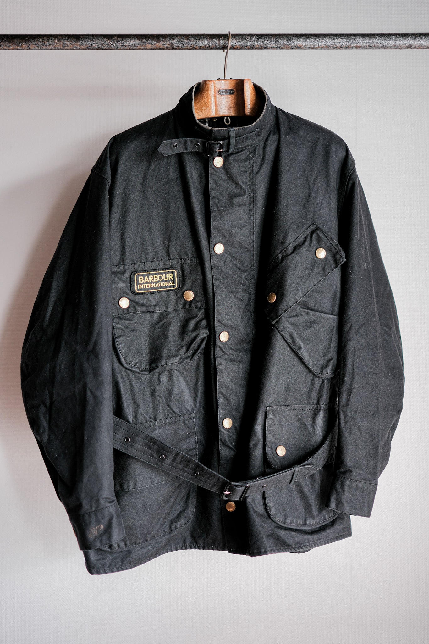 【~90's】Vintage Barbour "INTERNATIONAL SUIT" 3 Crest Size.44