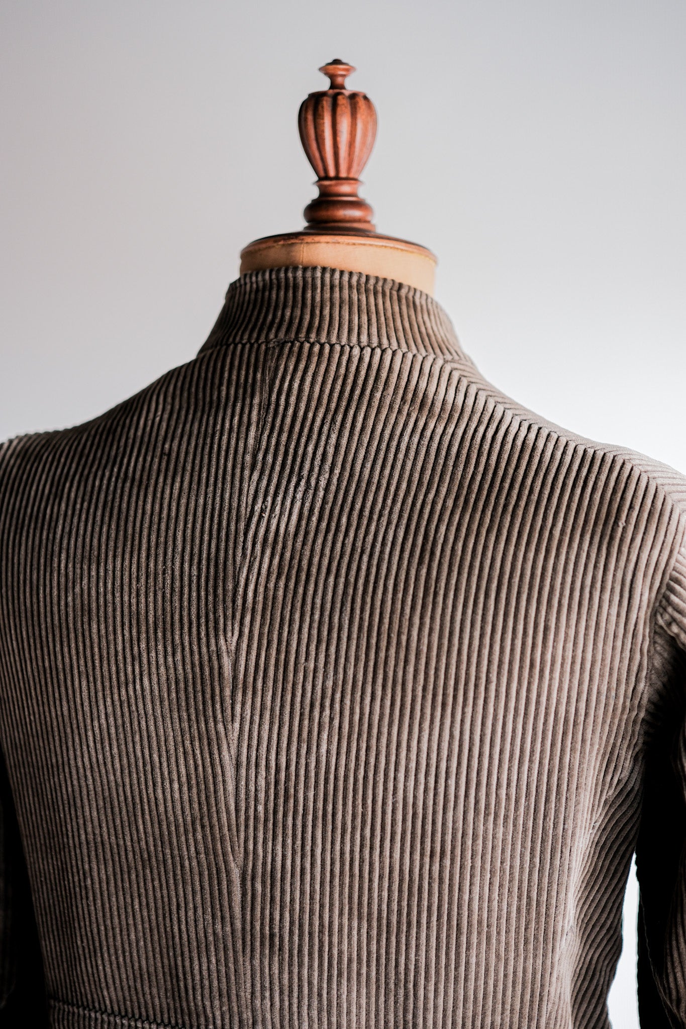 【~30’s】French Vintage Brown Corduroy Stand Collar Work Jacket "Unusual Pattern"