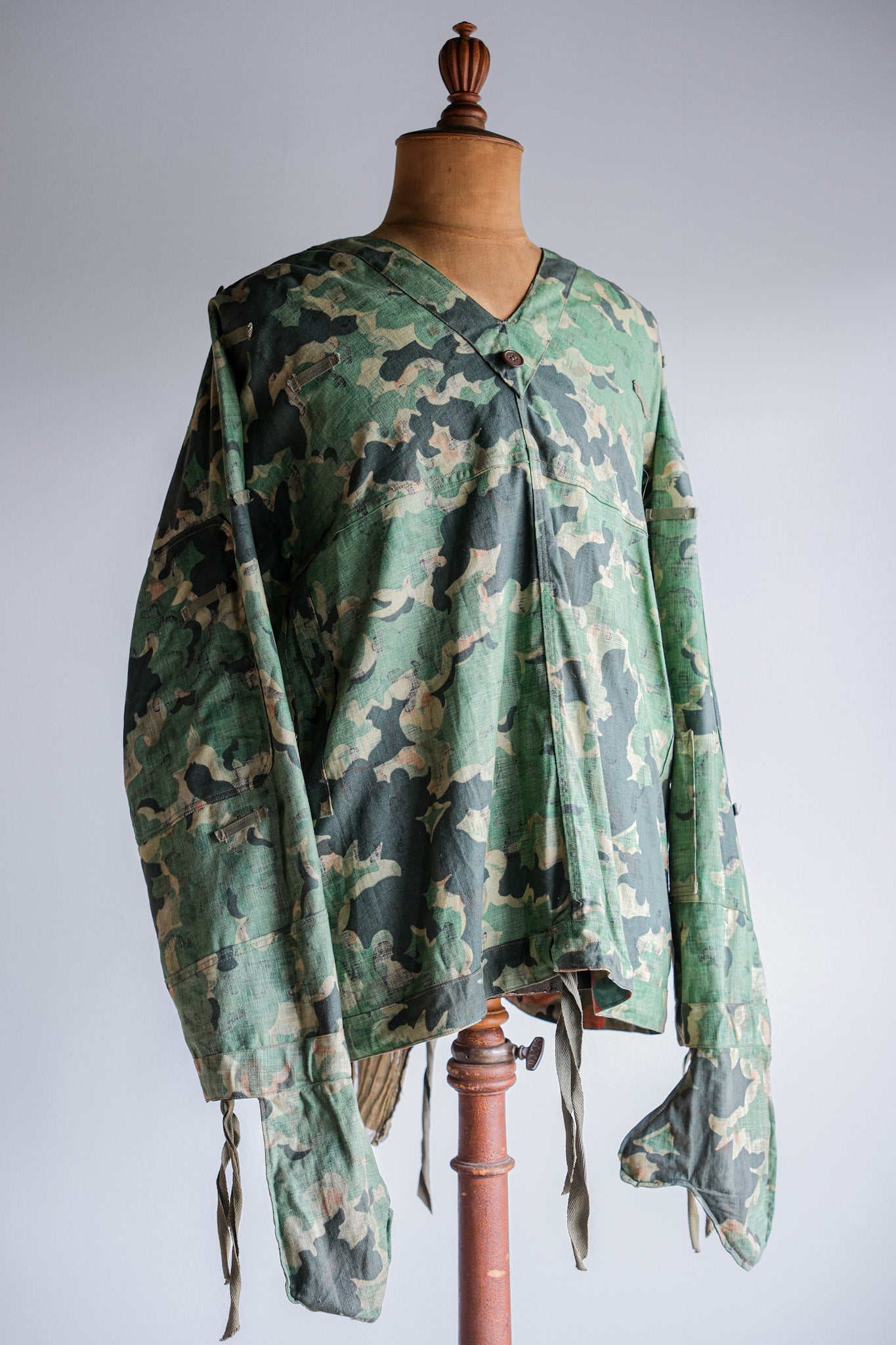 【~50's】Czechoslovakian Army Dubaky Camouflage Reversible Smock "Dead Stock"