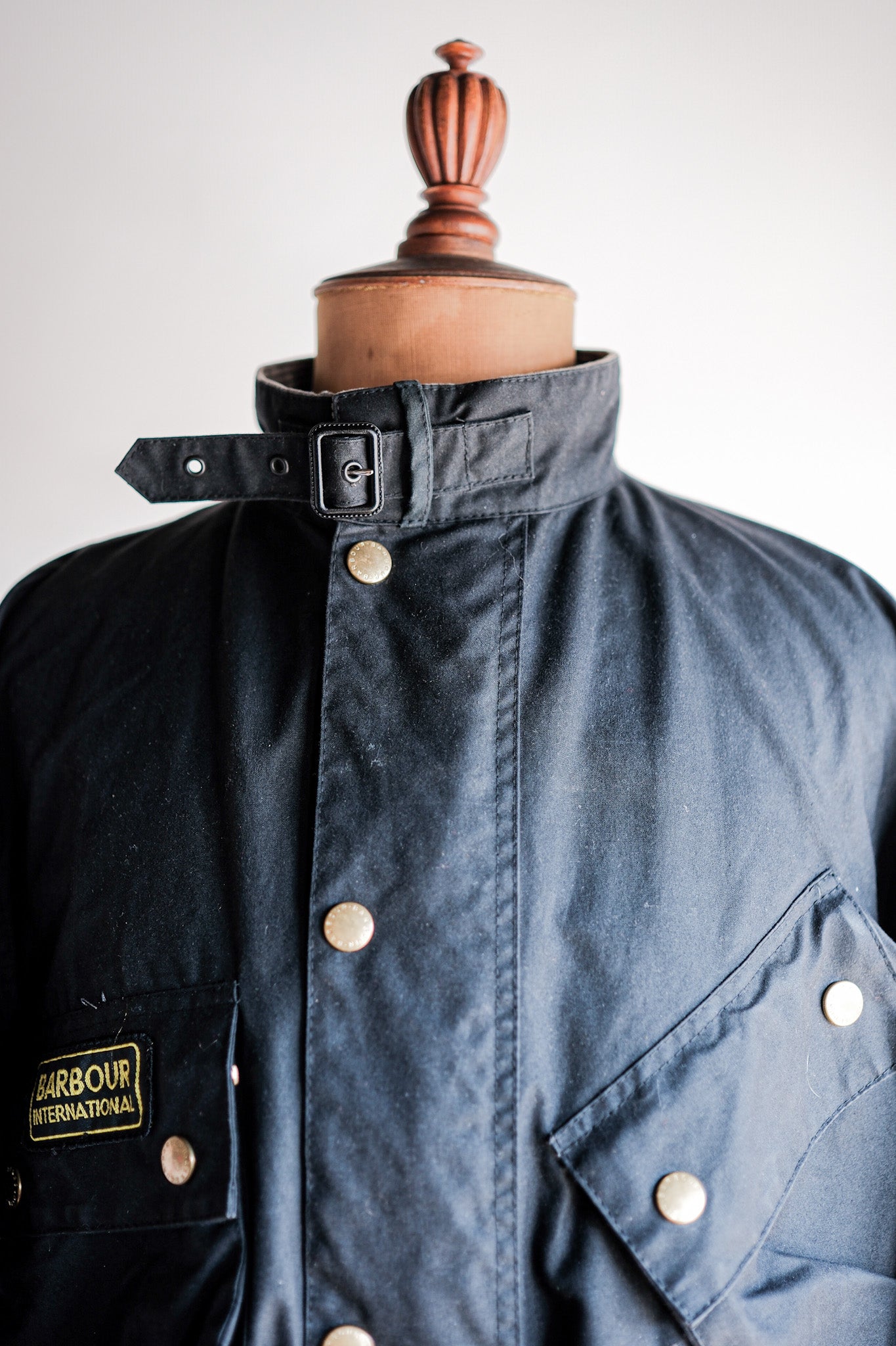 【~90's】Vintage Barbour "INTERNATIONAL SUIT" 3 Crest Size.44