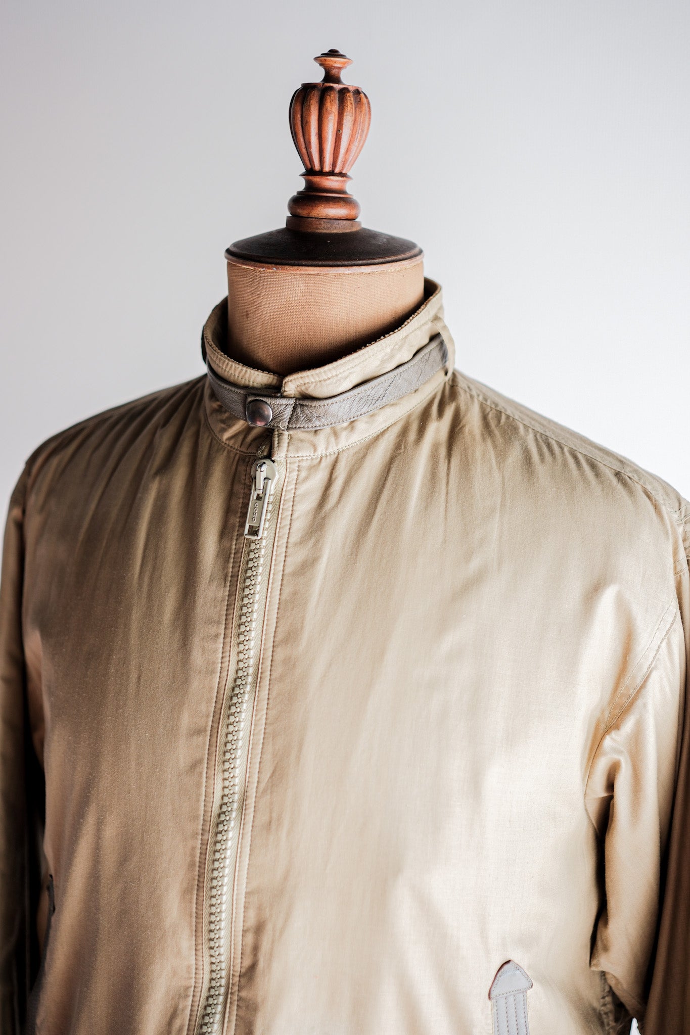 【~80's】French Vintage Hunting Jacket Size.46 "L'ESQUIMAU INTERNATIONAL"