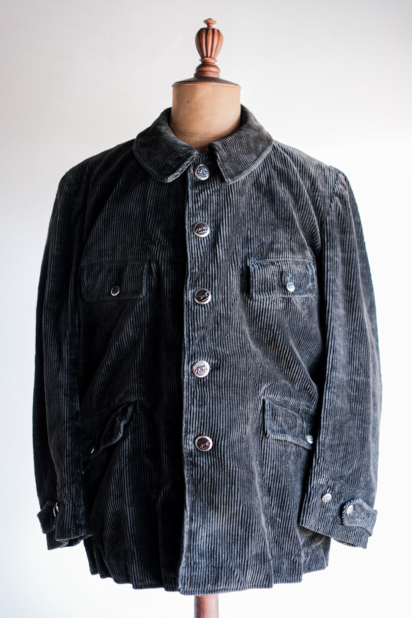【~40's】French Vintage Dark Brown Corduroy Hunting Jacket "AU FUSIL"