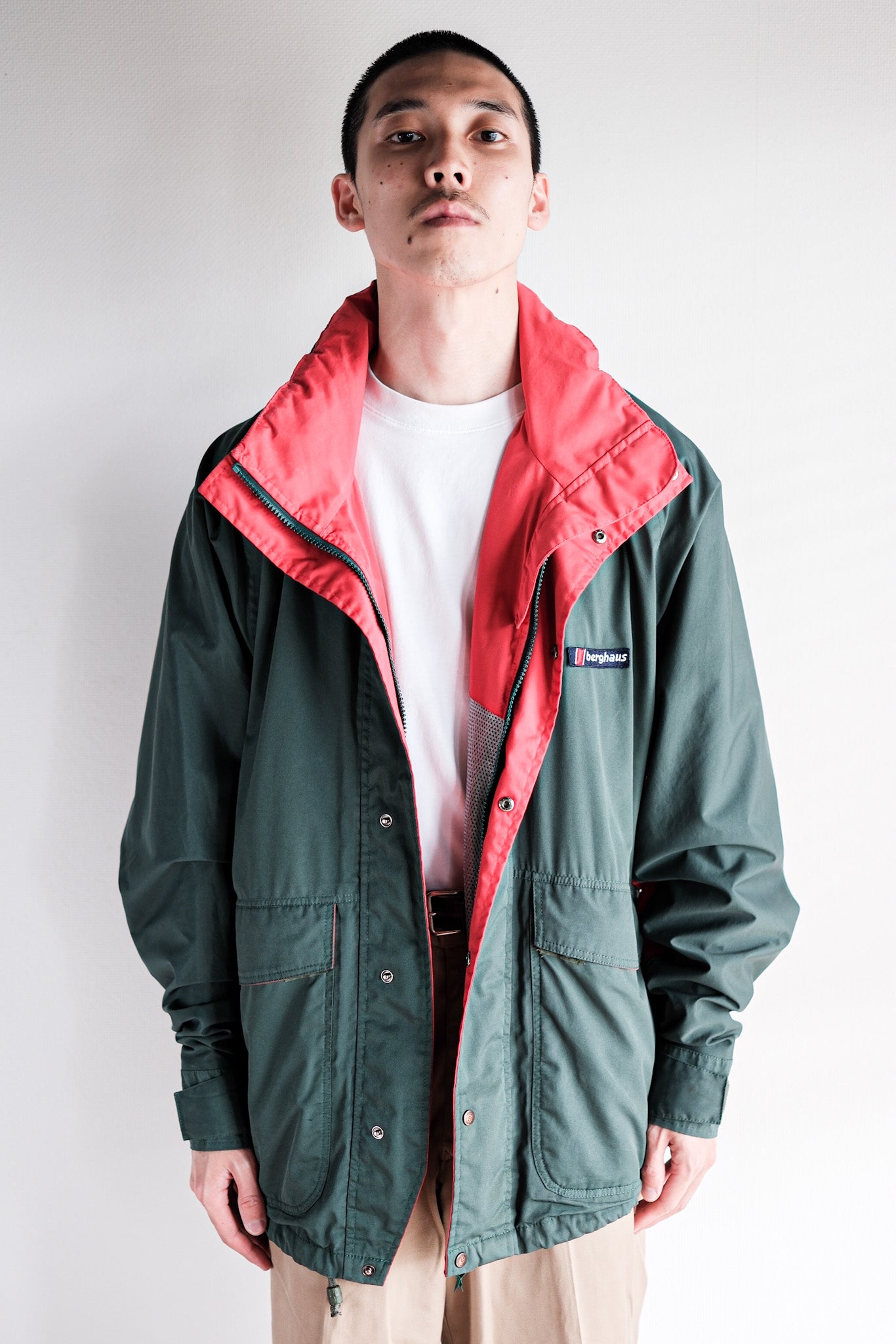 【~90's】Vintage Berghaus Nylon Hiking Jacket Size.Medium