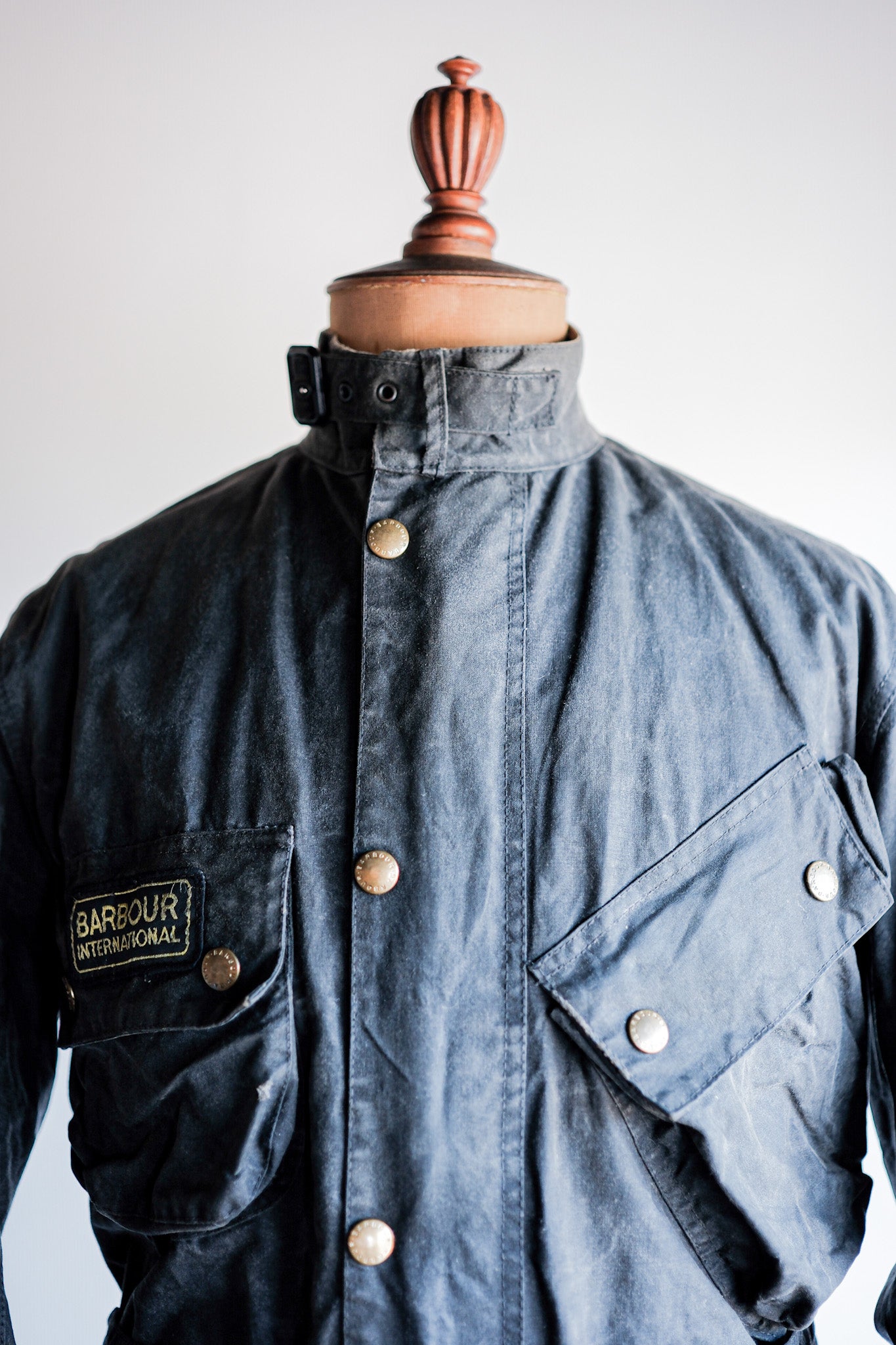 【~80's】Vintage Barbour "INTERNATIONAL SUIT" 2 Crest Size.38