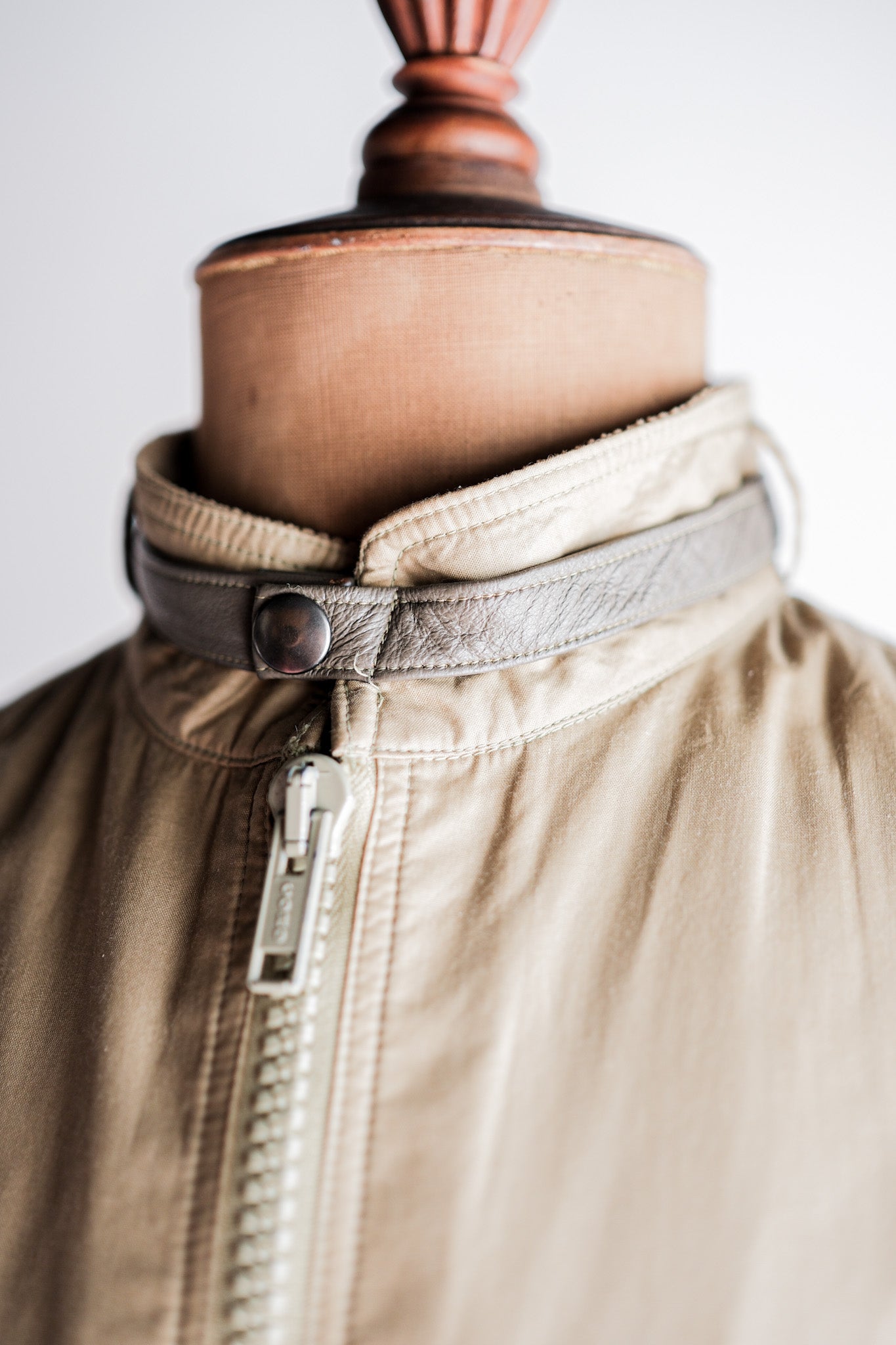 【~80's】French Vintage Hunting Jacket Size.46 "L'ESQUIMAU INTERNATIONAL"