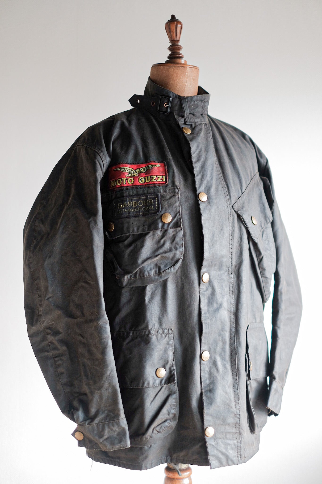 【~80's】Vintage Barbour "INTERNATIONAL SUIT" 2 Crest Size.38