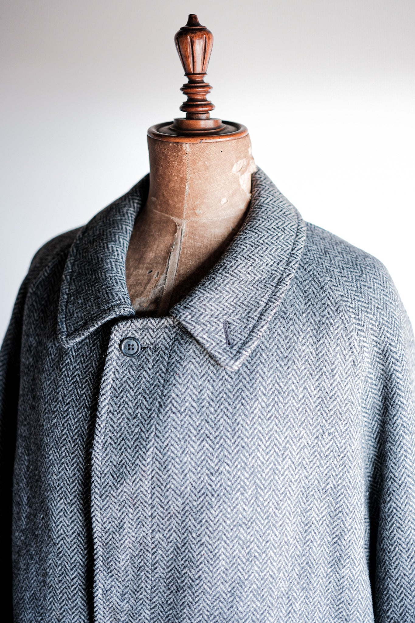 【~90's】Vintage Burberry's Single Raglan Balmacaan Coat Size.54REG "SHETLAND TWEED"