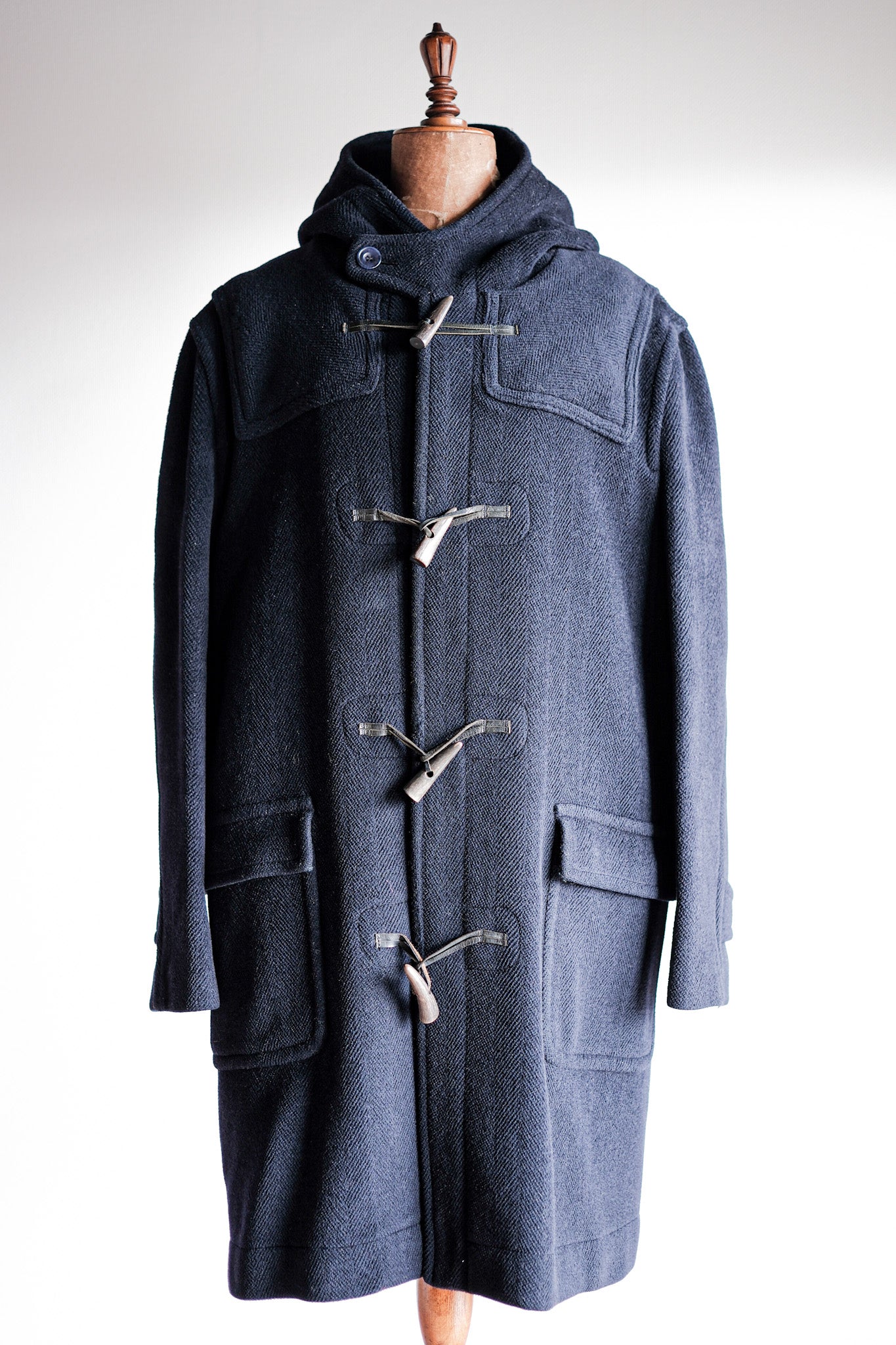 【~90's】Old INVERTERE Wool Duffle Coat "Moorbrook"