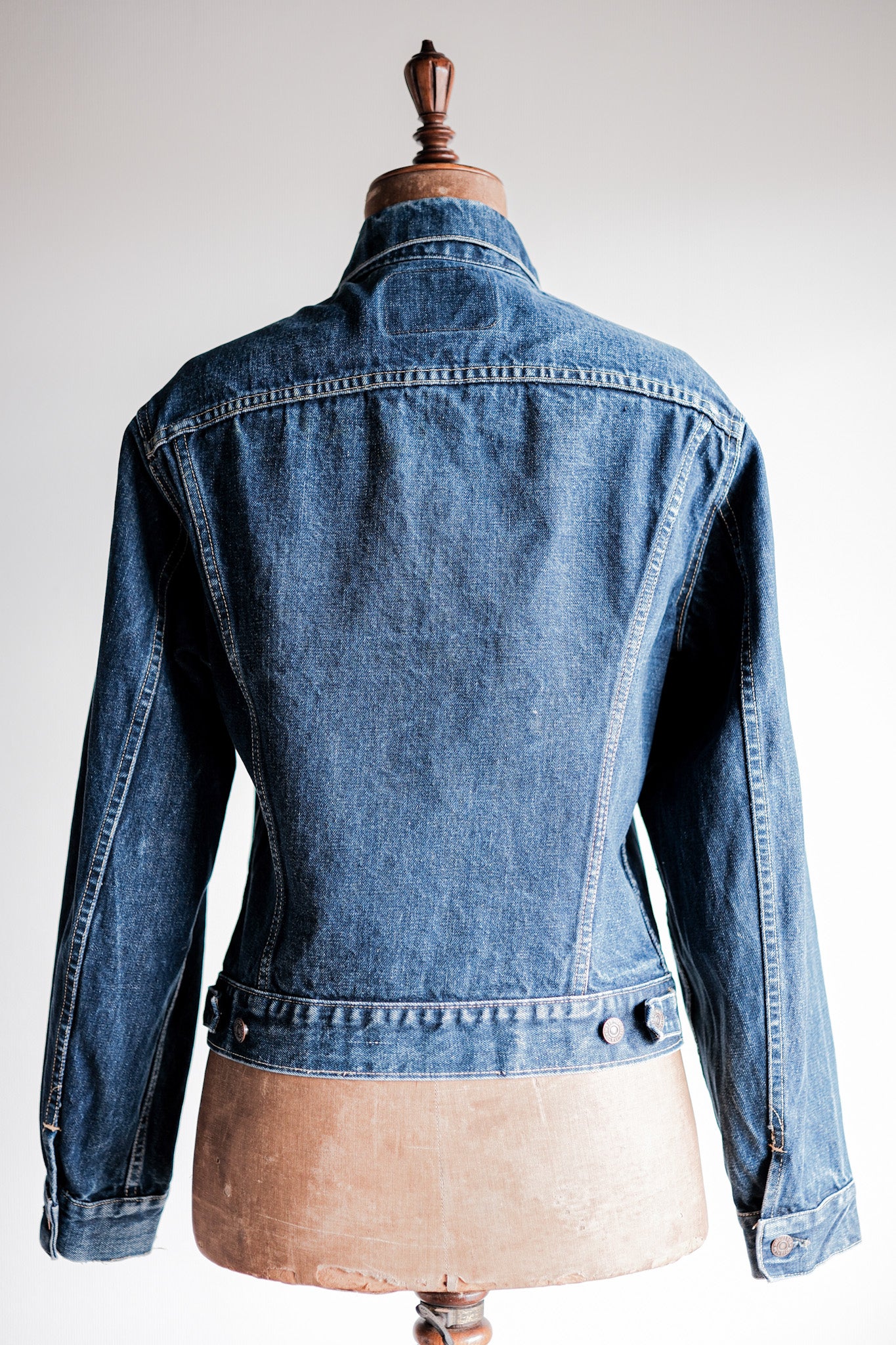 【~60's】Vintage Levi's 557 Denim Jacket Size.40 "Big E"