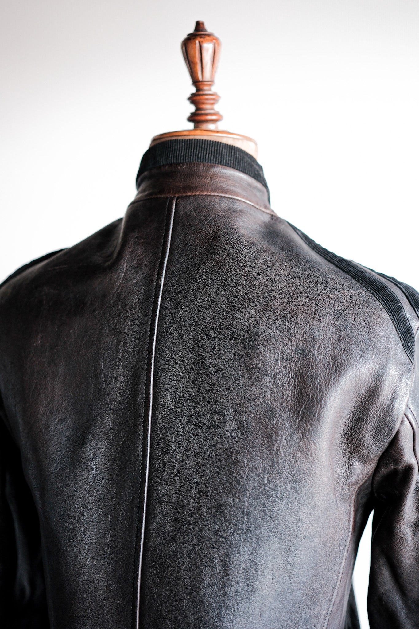 【~90's】Old EMPORIO ARMANI Stand Collar Leather Jacket Size.48