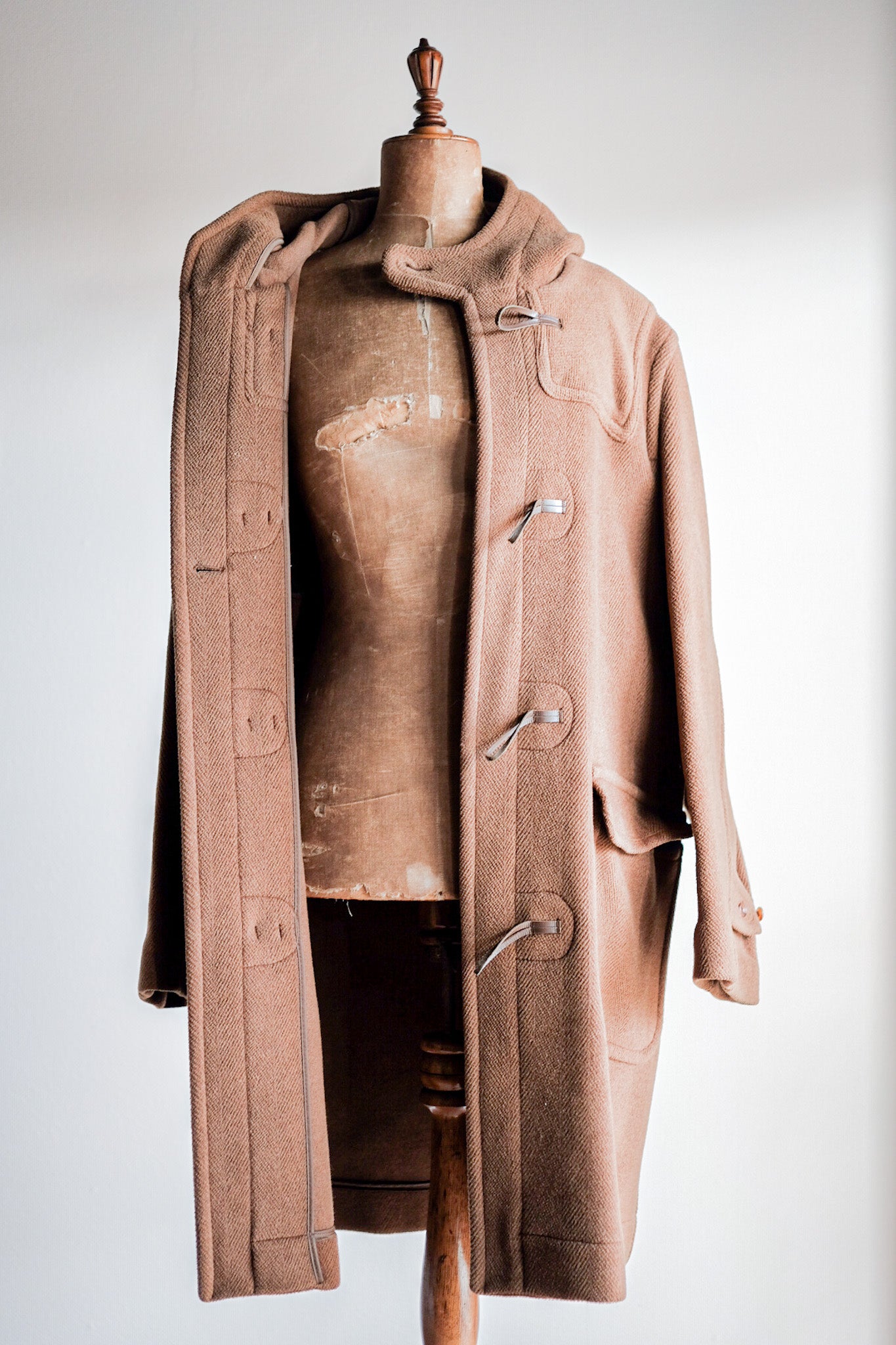 【~90's】Old INVERTERE Wool Duffle Coat "Moorbrook"