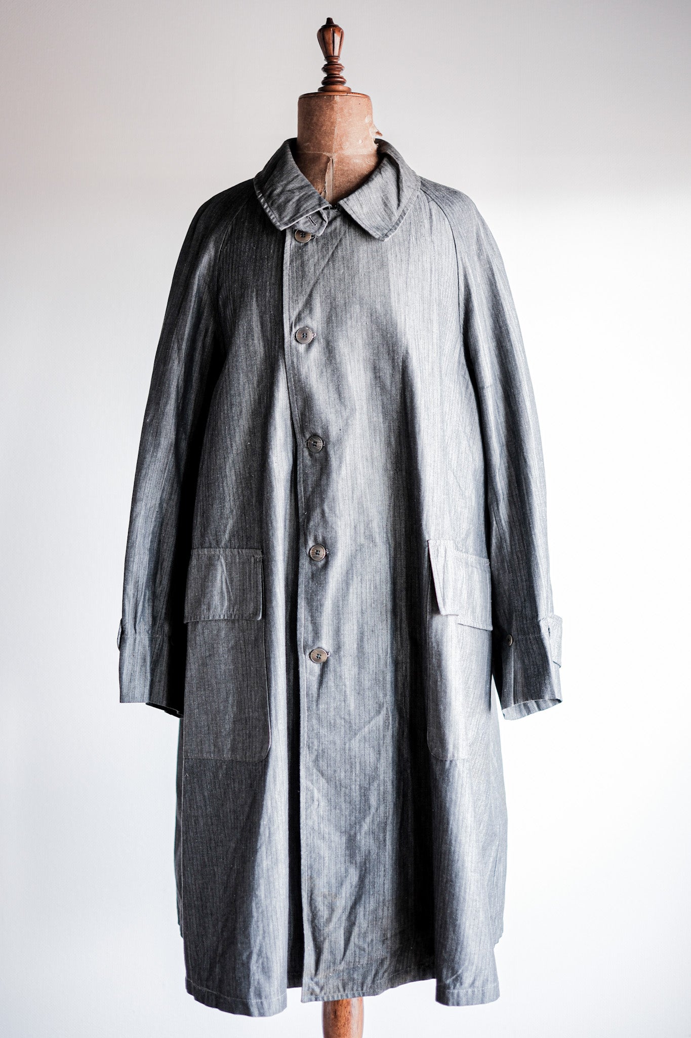 【~40's】French Vintage Salt & Pepper Cotton HBT Work Coat With Chin Strap "Dead Stock"