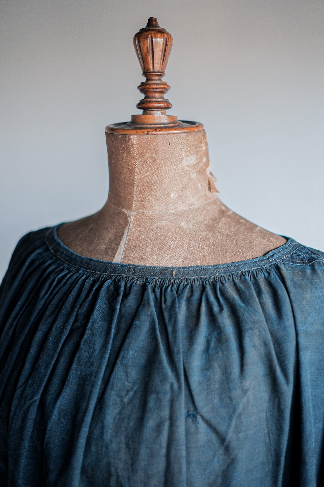 【Early 20th C】French Antique Indigo Linen Smock "Biaude"