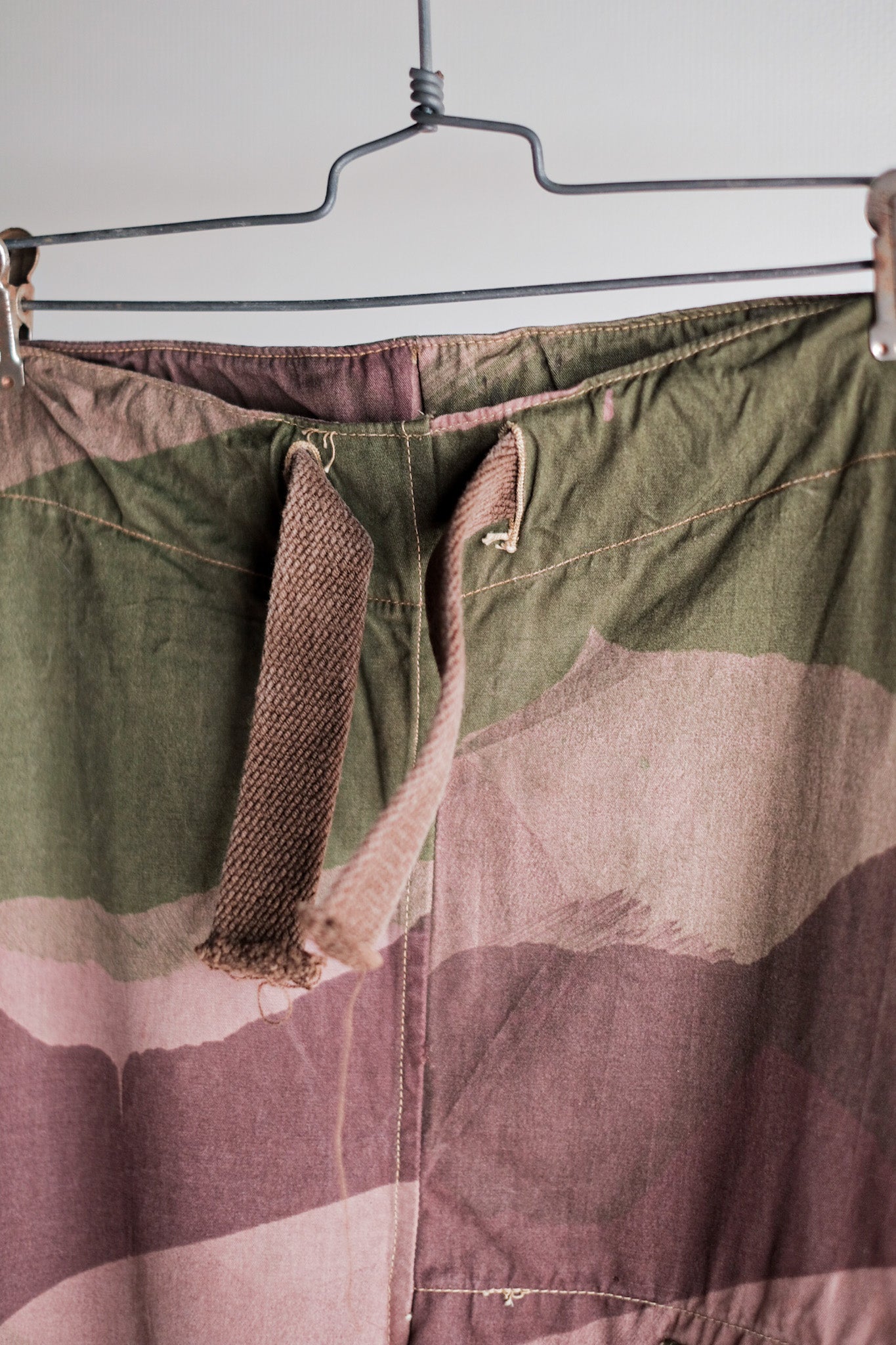 【~40's】British Army SAS Camouflaged Windproof Trousers Size.4 "Unusual Type" "Dead Stock"