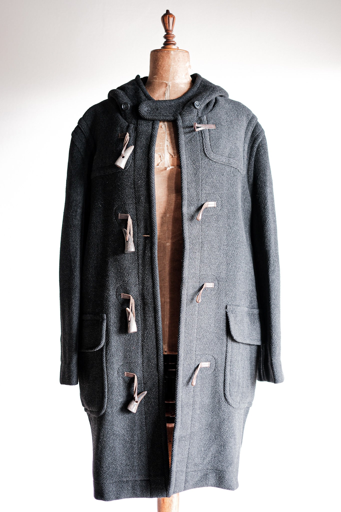 【~90's】Old INVERTERE Wool Duffle Coat "Moorbrook"