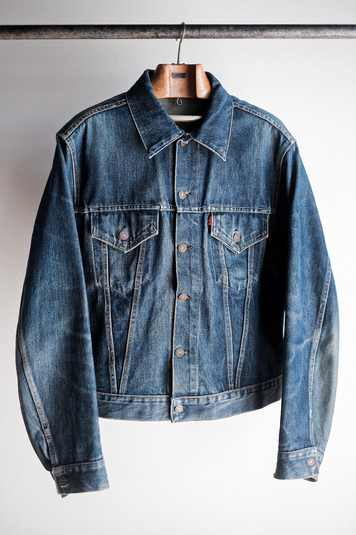 【~60's】Vintage Levi's 557 Denim Jacket "Big E"