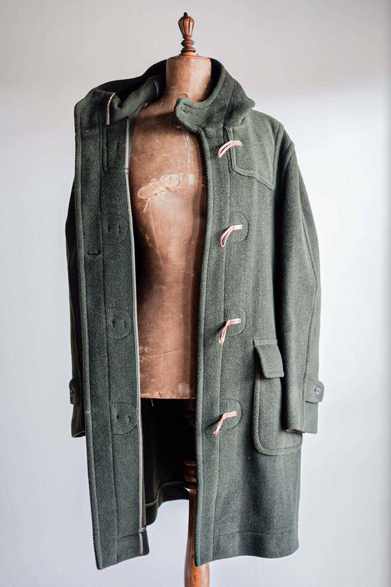 【~90's】Old INVERTERE Wool Duffle Coat "Moorbrook"