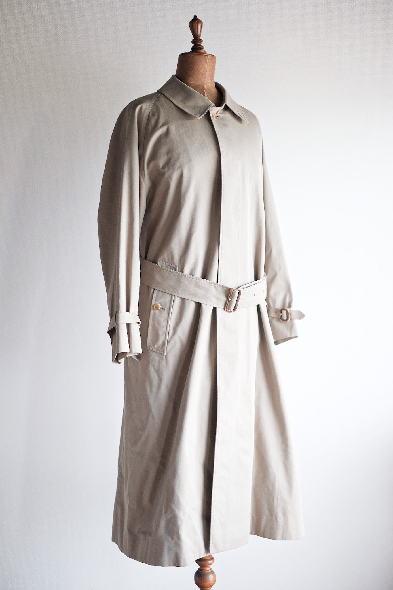 【~80's】Vintage Burberry Single Raglan Rider Coat C100 "HANS ALFRED TERNER 別注"