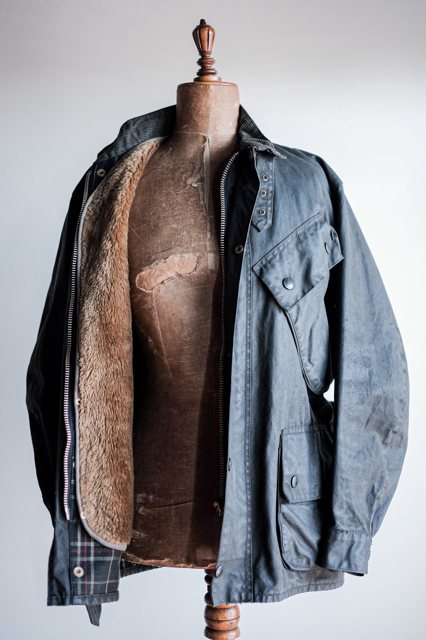 【~80's】Vintage Barbour "INTERNATIONAL SUIT" With Liner 2 Crest Size.40