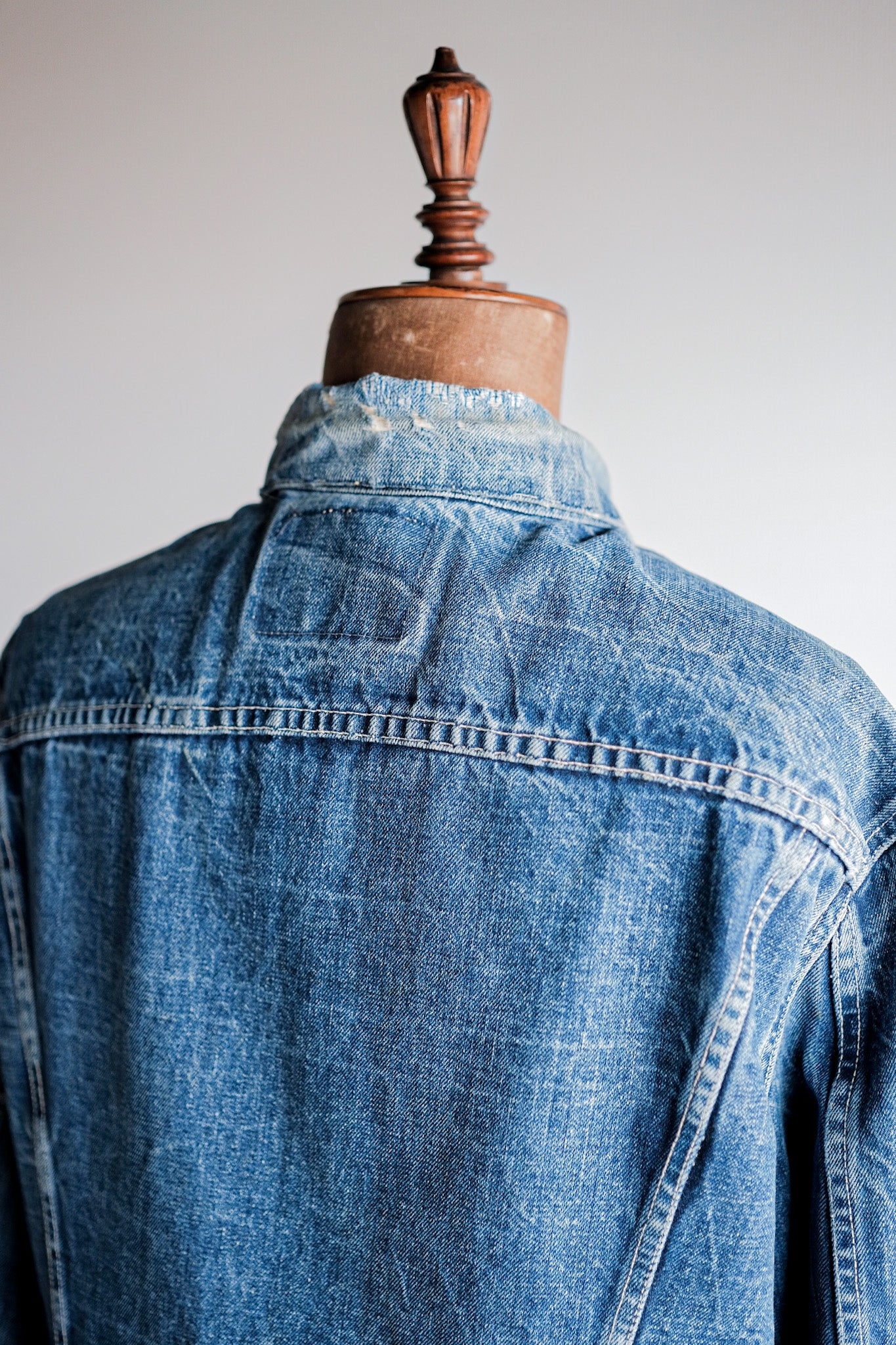 【~60's】Vintage Levi's 557 Denim Jacket "Big E"
