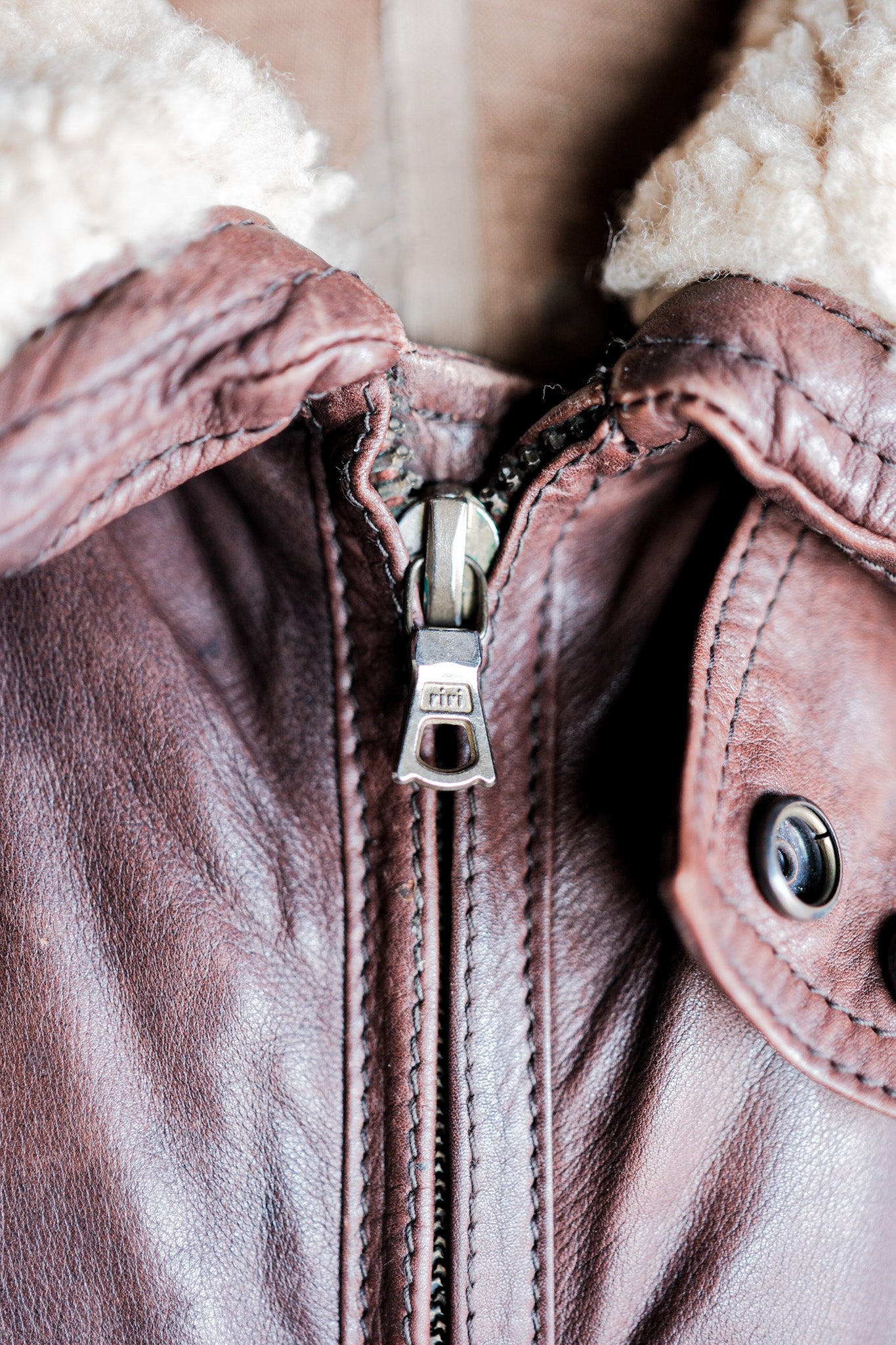 【~80's】Old GIORGIO ARMANI Aviator Style Leather Coat Size.48