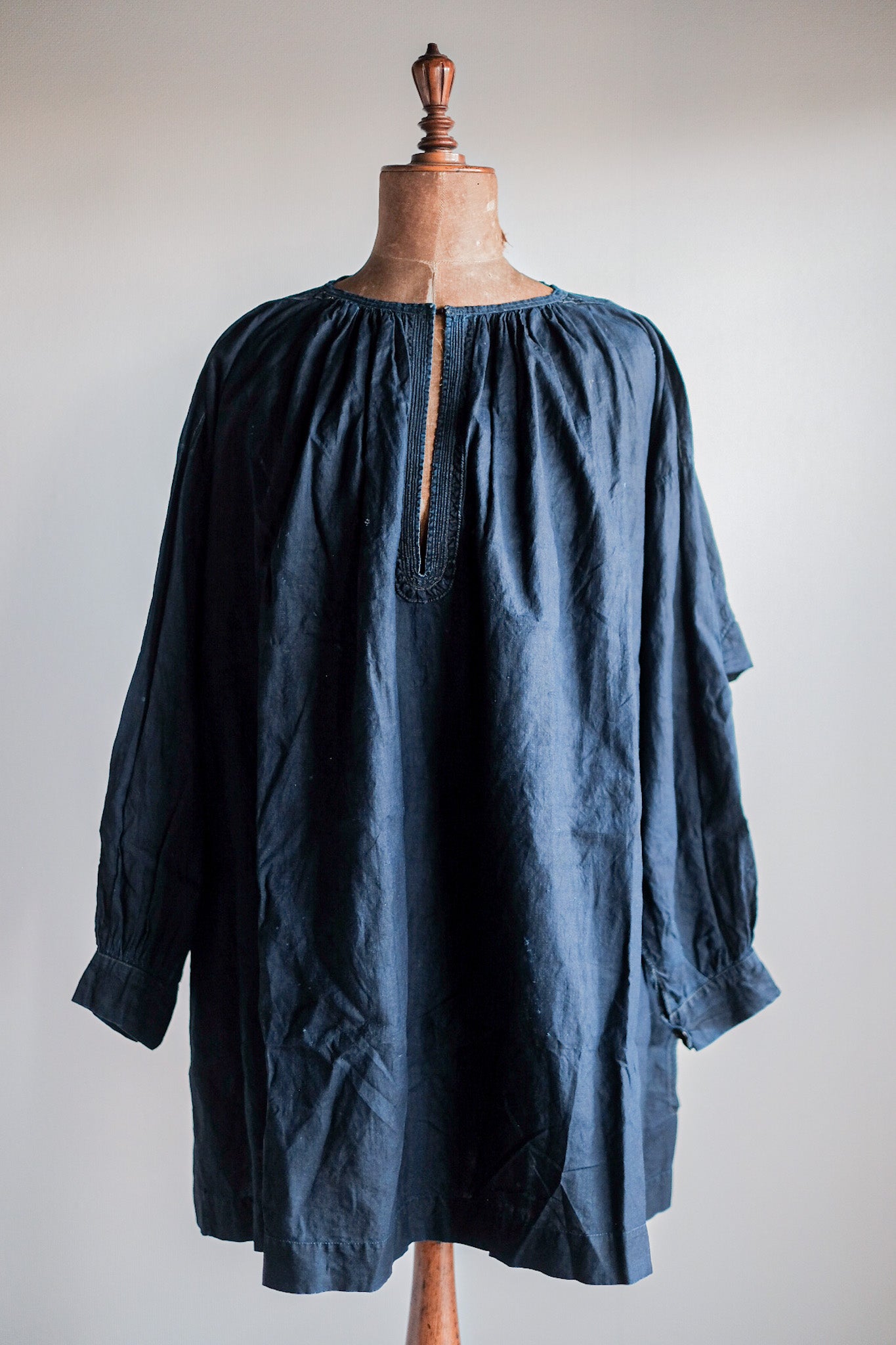 【Early 20th C】French Antique Indigo Linen Smock "Biaude"