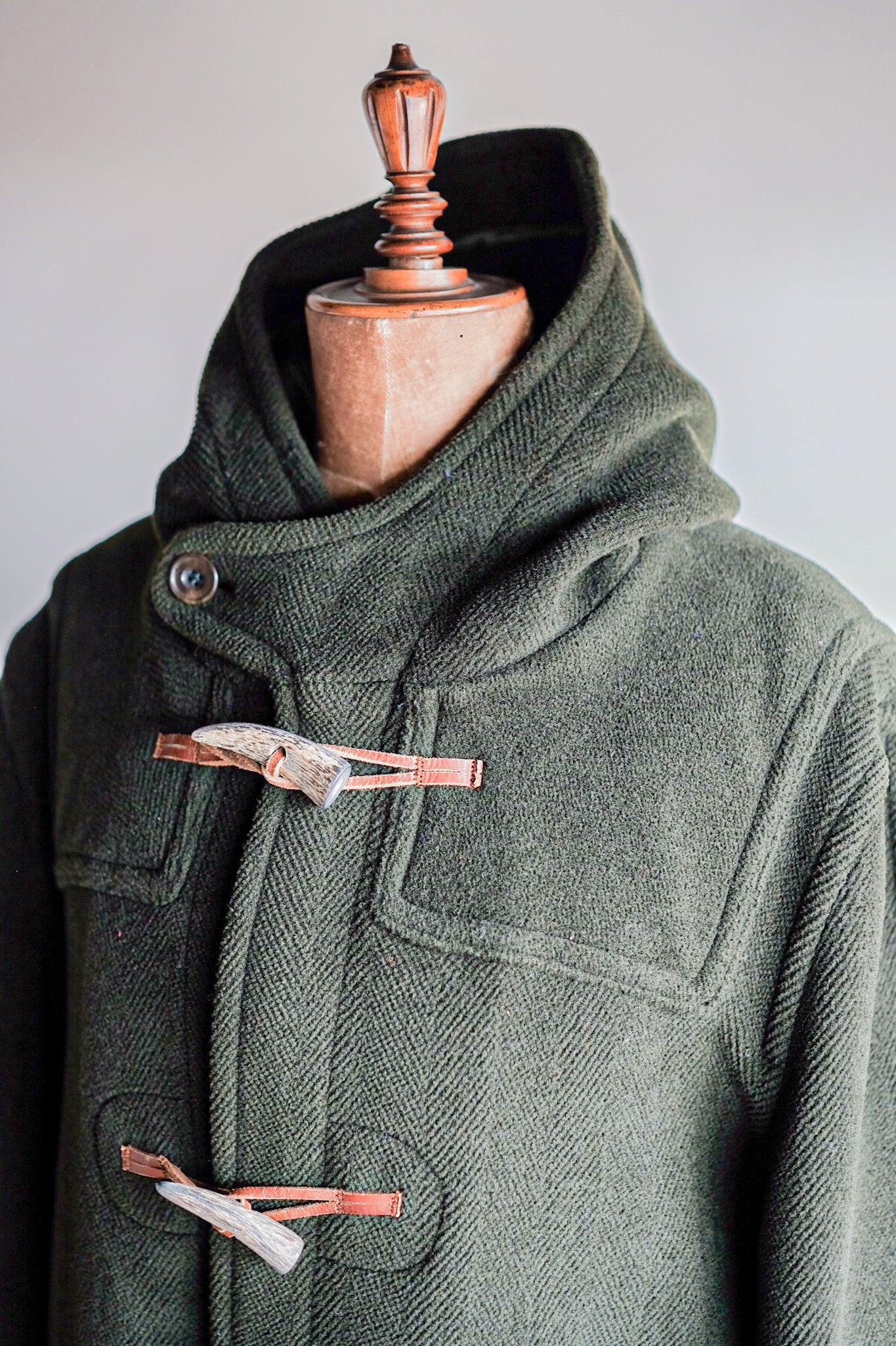 【~90's】Old INVERTERE Wool Duffle Coat "Moorbrook"