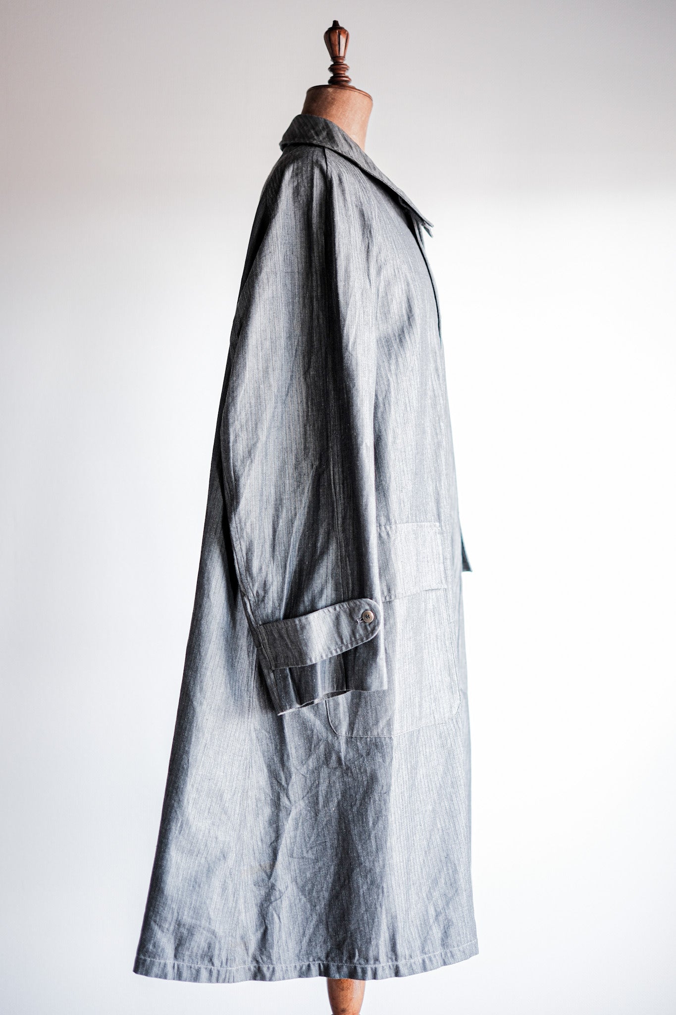 【~40's】French Vintage Salt & Pepper Cotton HBT Work Coat With Chin Strap "Dead Stock"