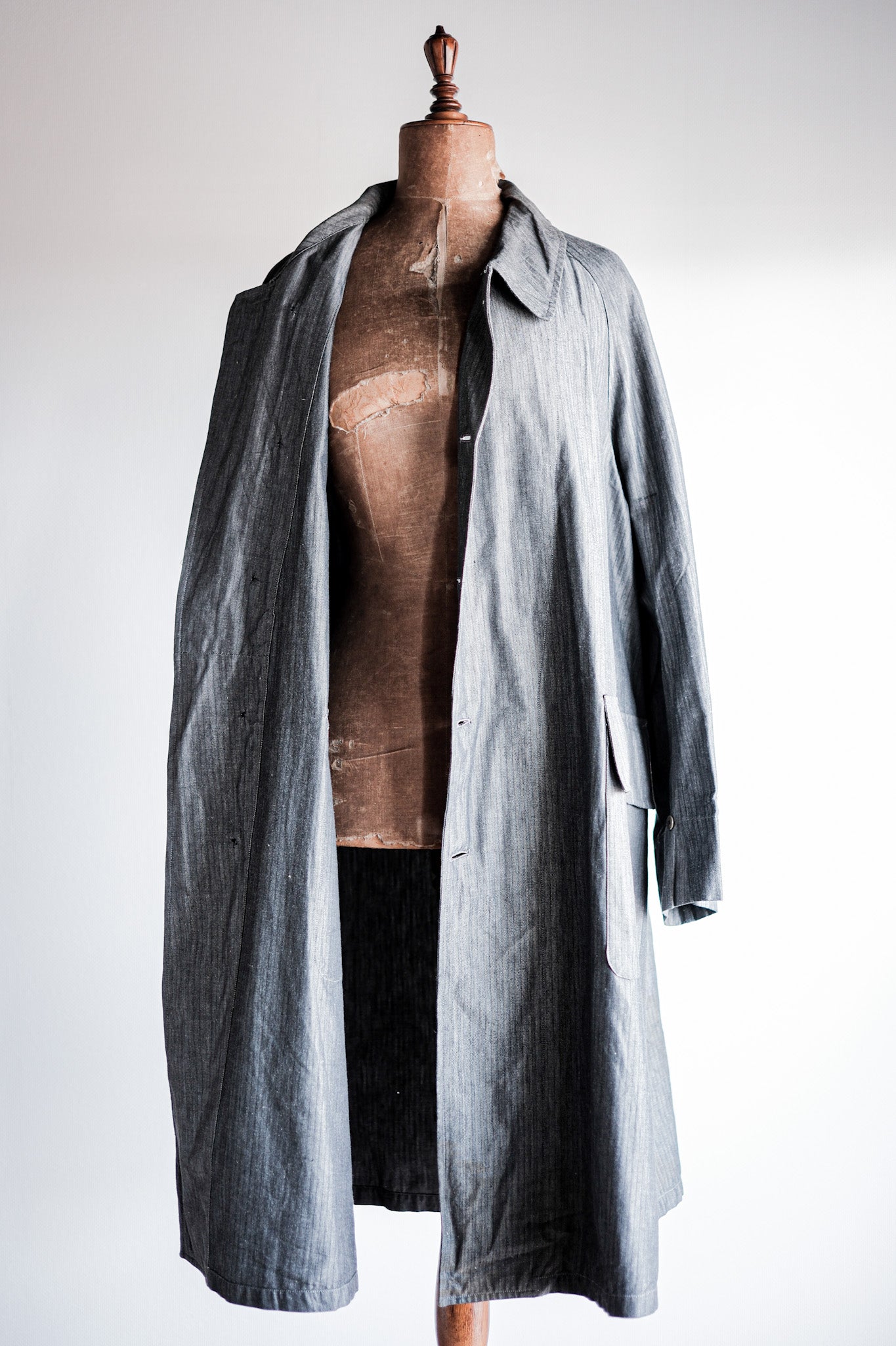 【~40's】French Vintage Salt & Pepper Cotton HBT Work Coat With Chin Strap "Dead Stock"