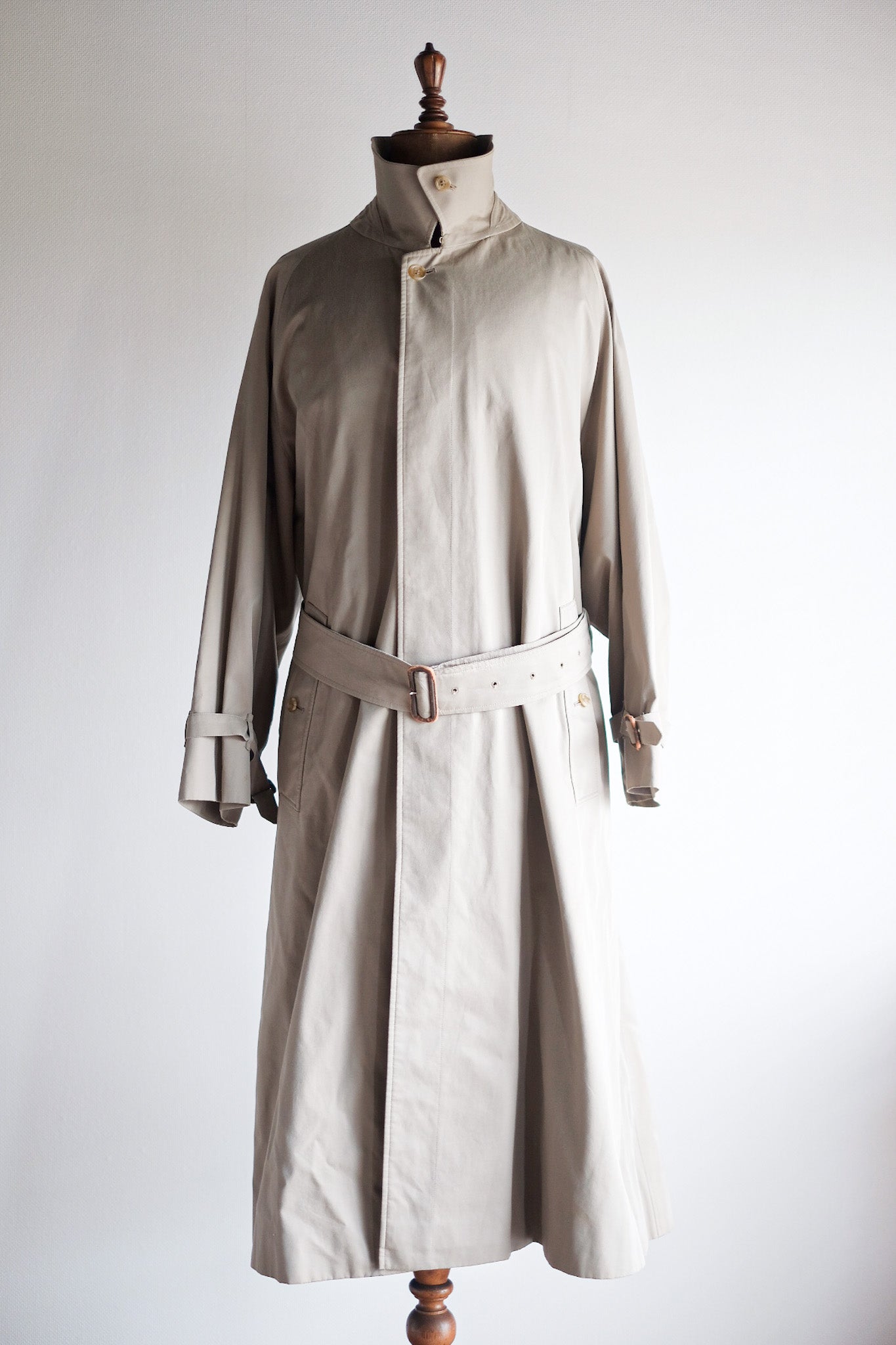 【~80's】Vintage Burberry Single Raglan Rider Coat C100 "HANS ALFRED TERNER 別注"